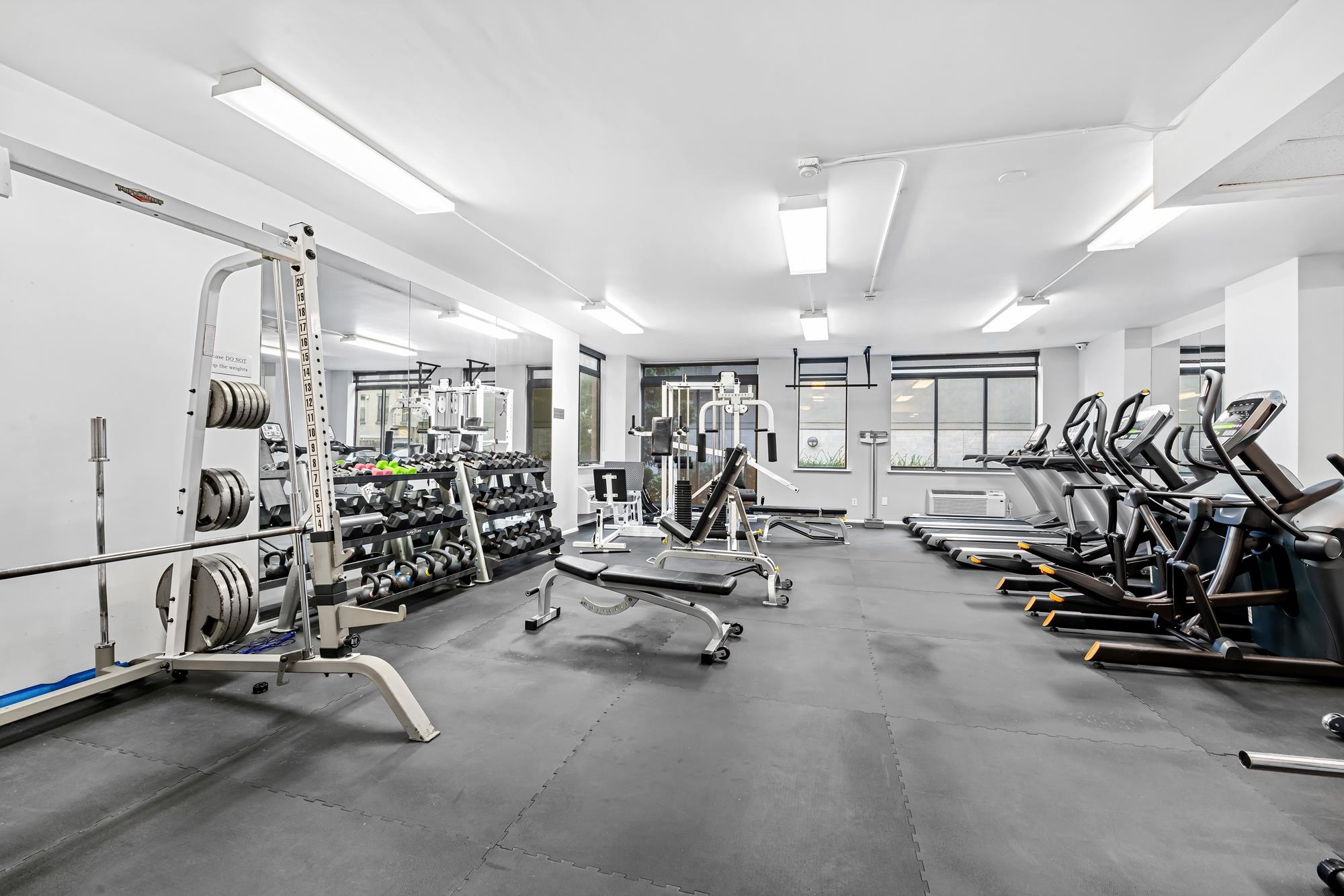 300 NEWARK ST Unit: 6K