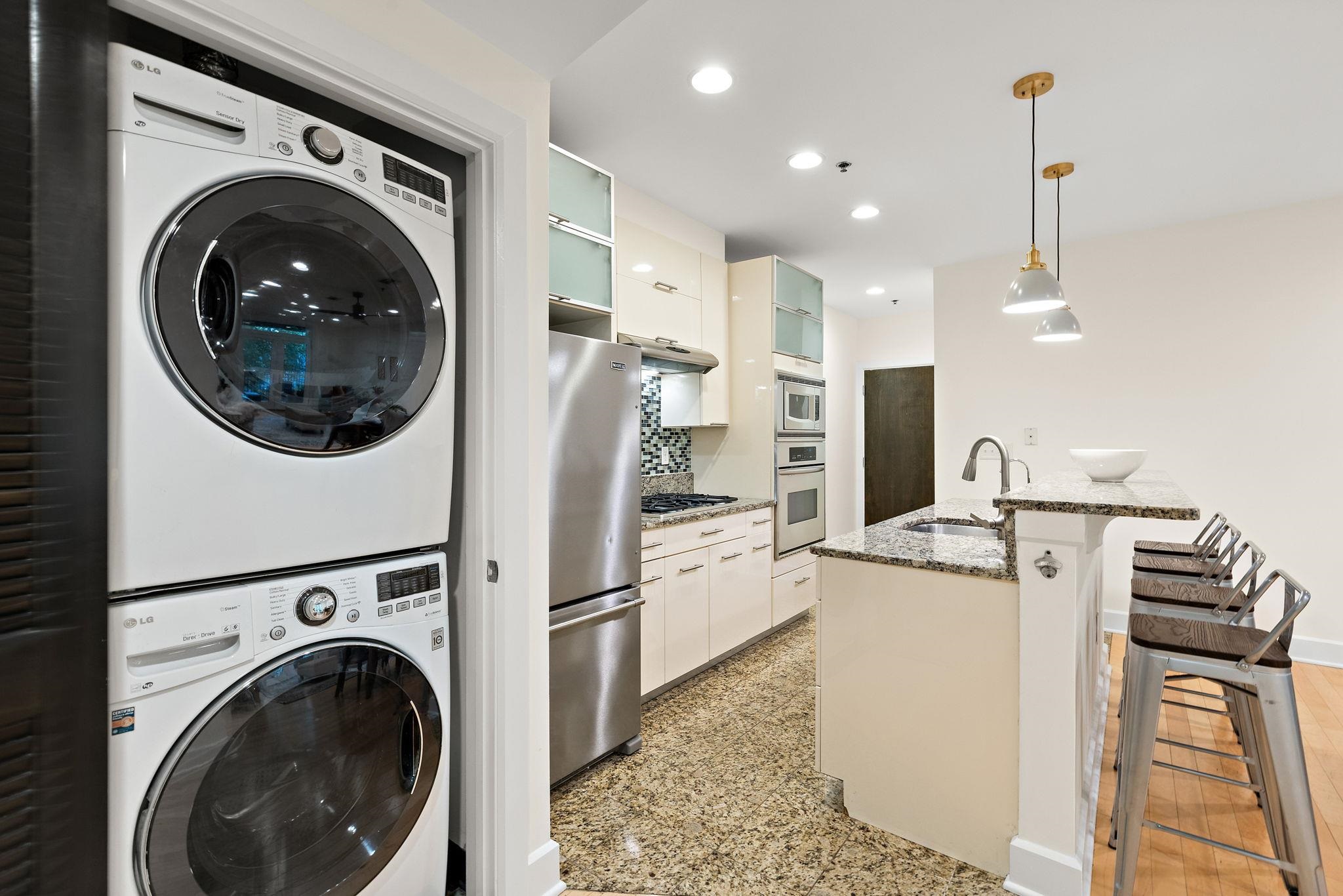 108 JACKSON ST Unit: 2D