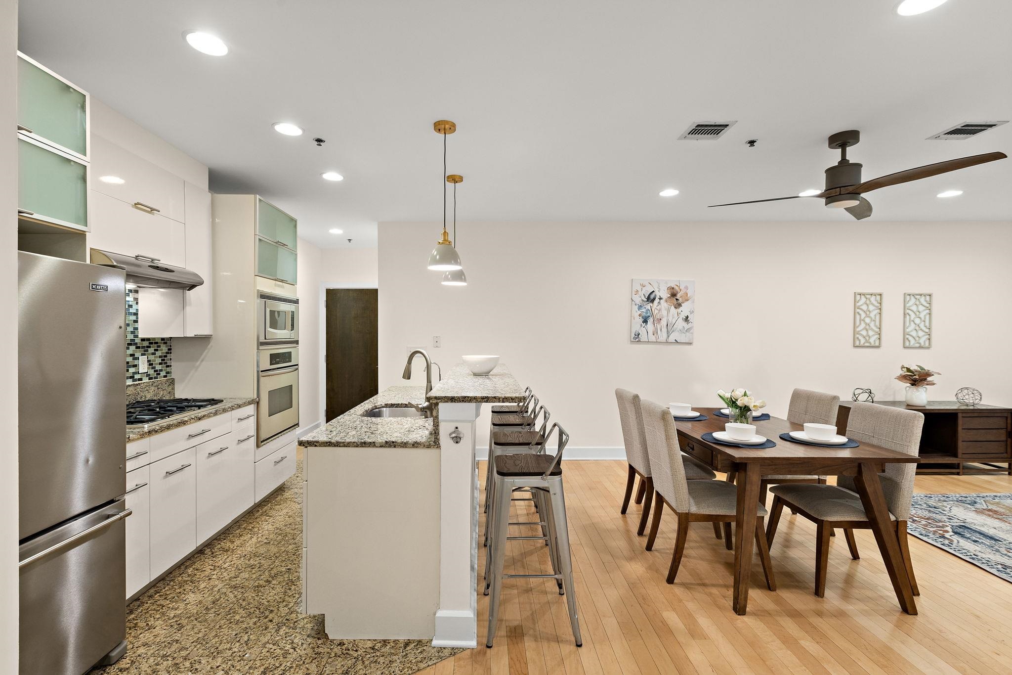 108 JACKSON ST Unit: 2D