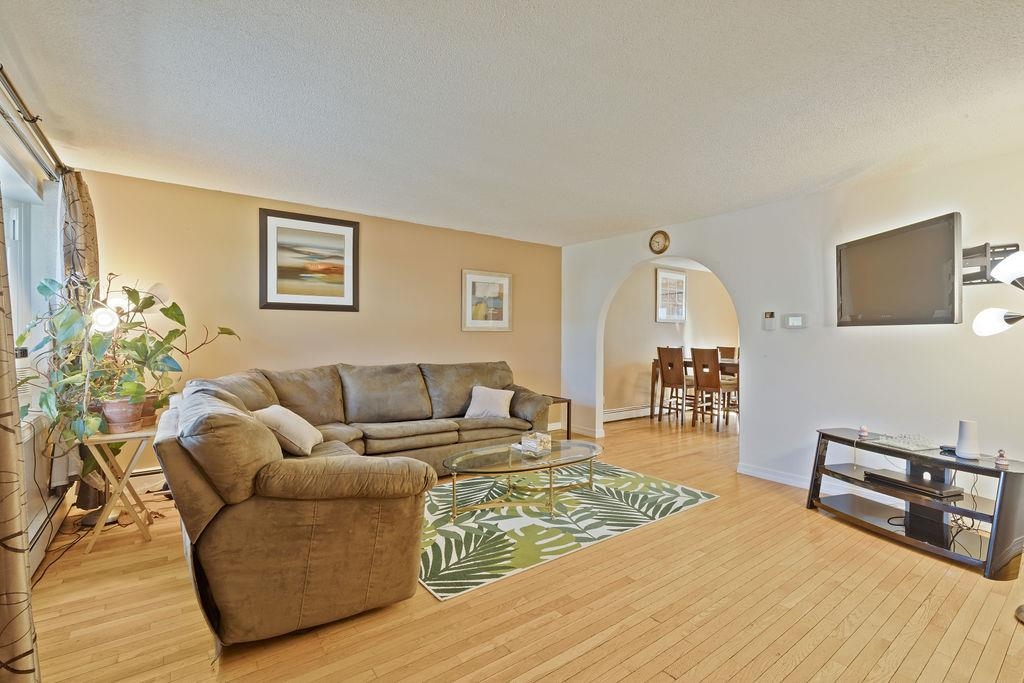 3508 GIVERNAUD TERRACE