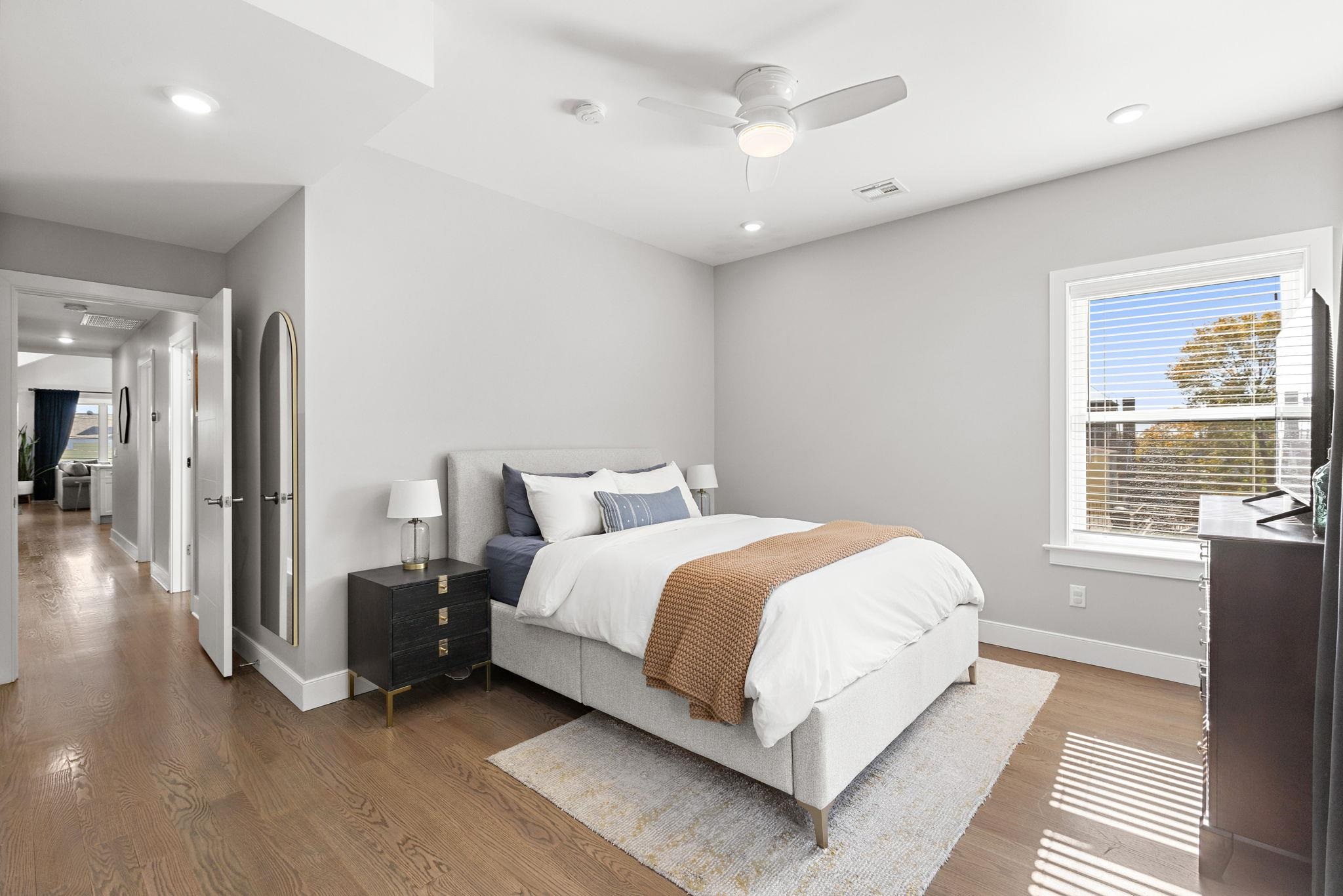 425 NEW YORK AVE Unit: 2