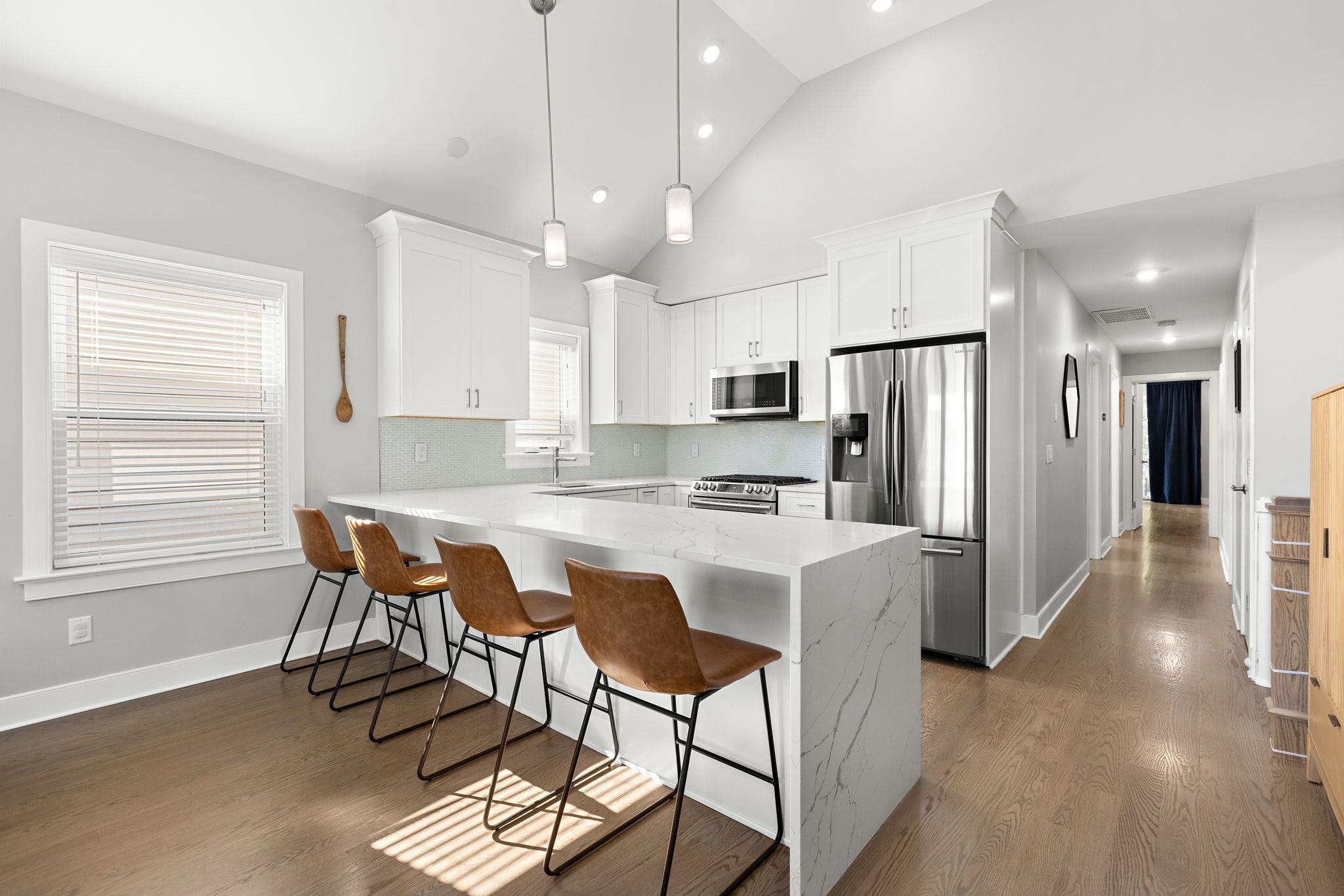 425 NEW YORK AVE Unit: 2