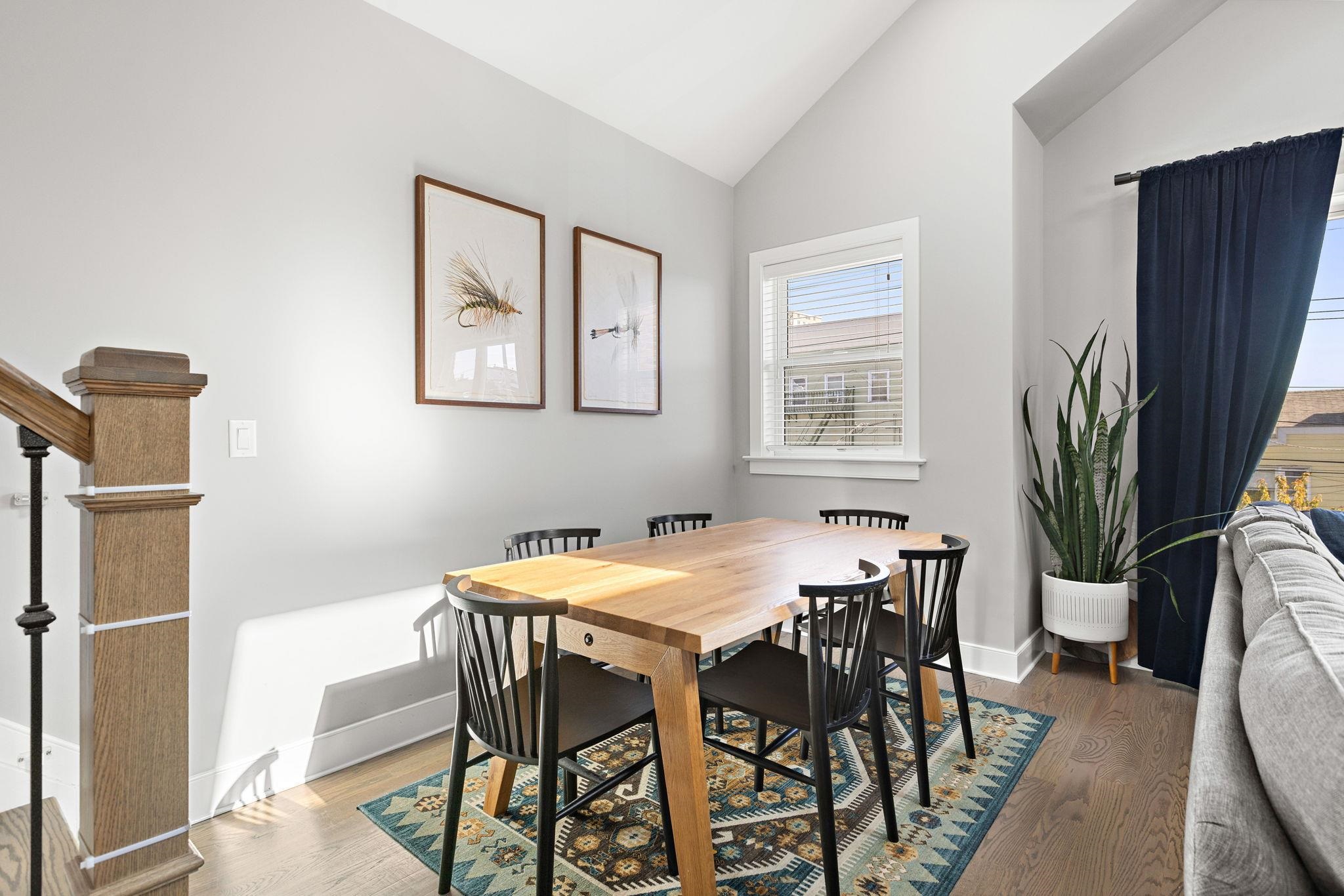 425 NEW YORK AVE Unit: 2