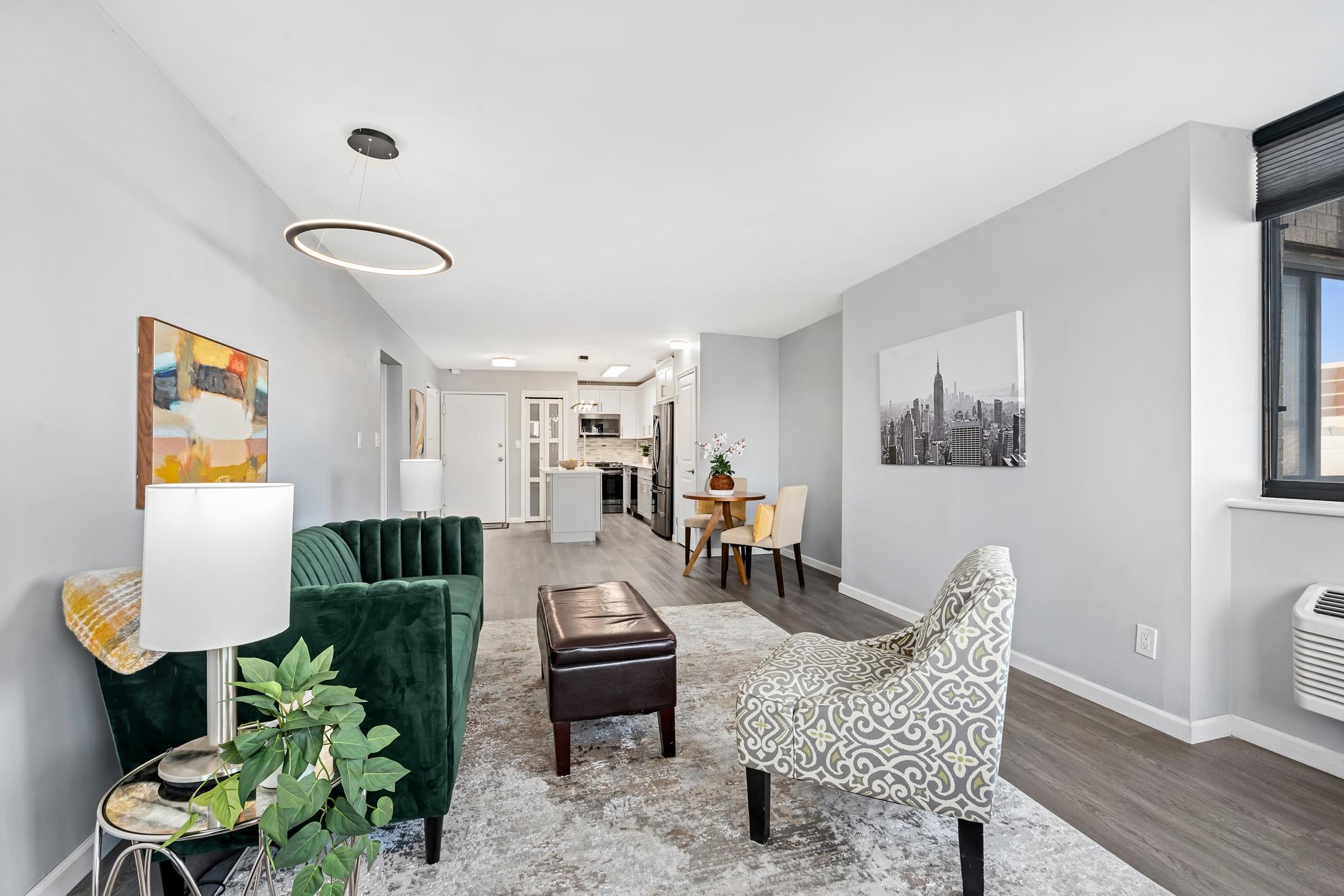 300 NEWARK ST Unit: 6