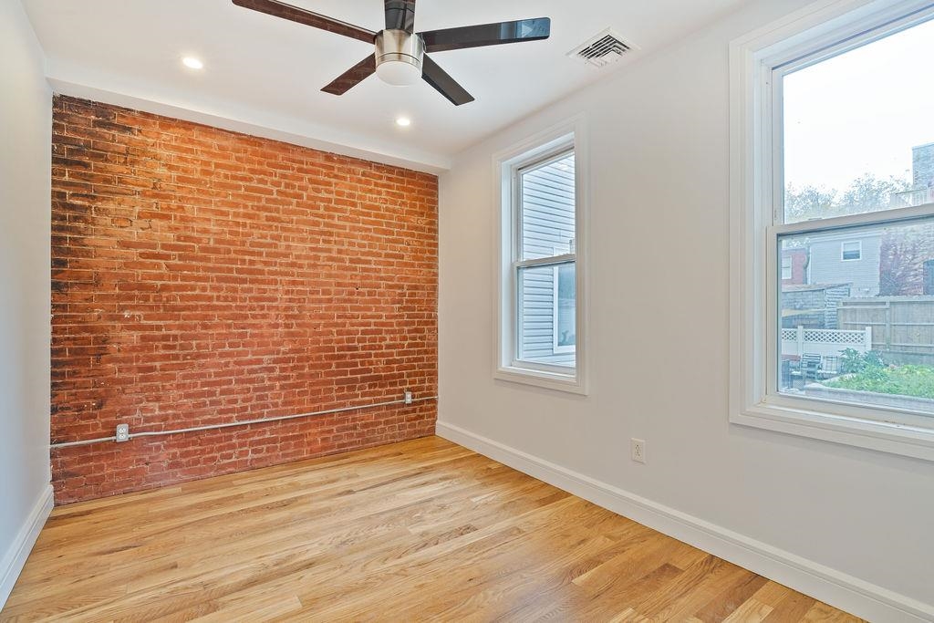 47 POPLAR ST Unit: 1