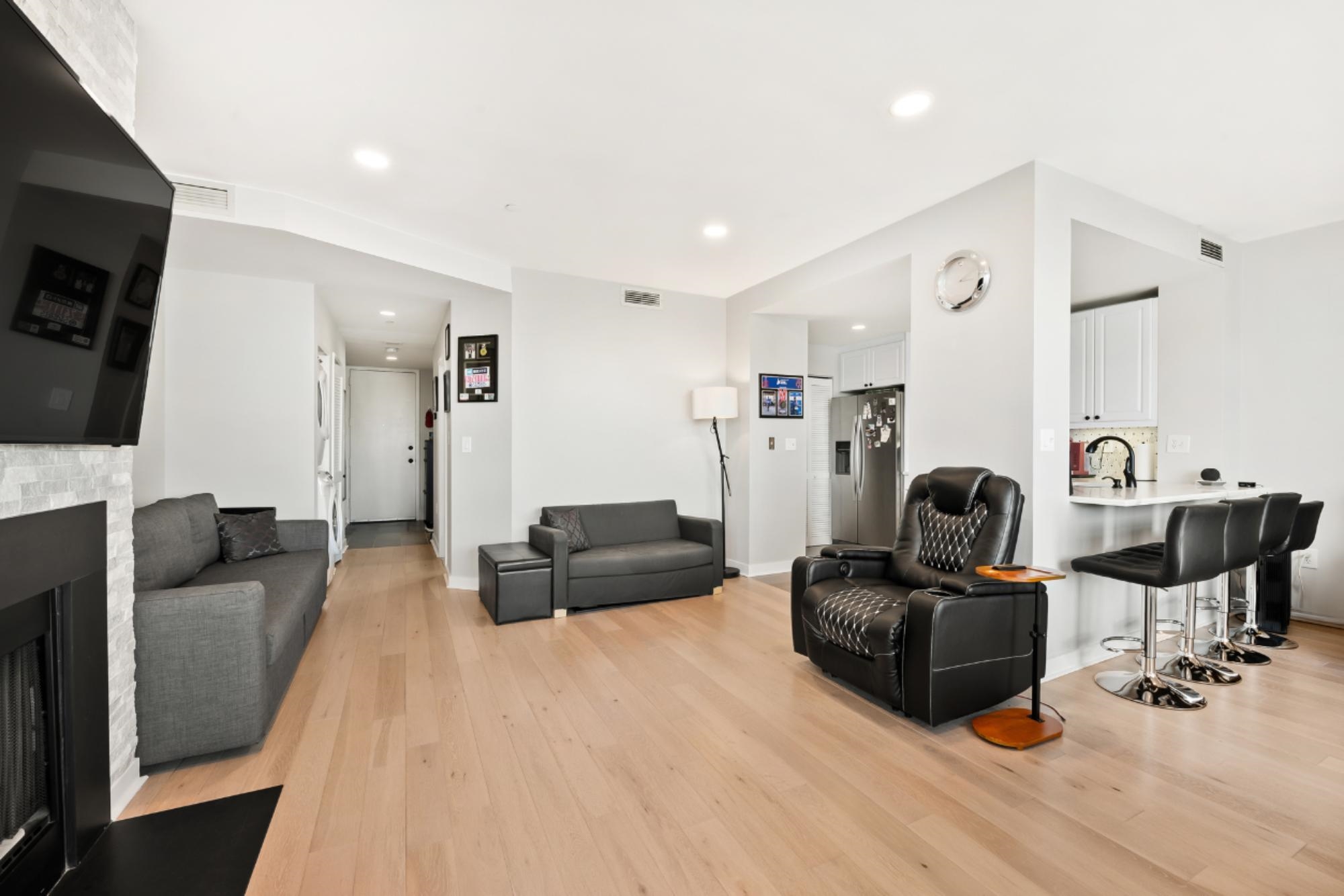 600 HARBOR BLVD Unit: 965