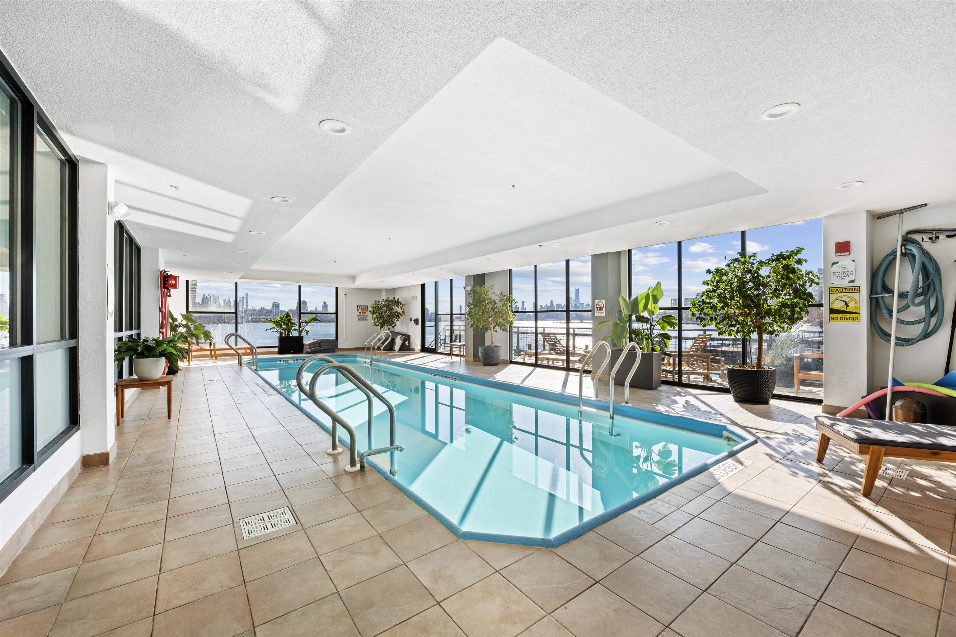 600 HARBOR BLVD Unit: 965