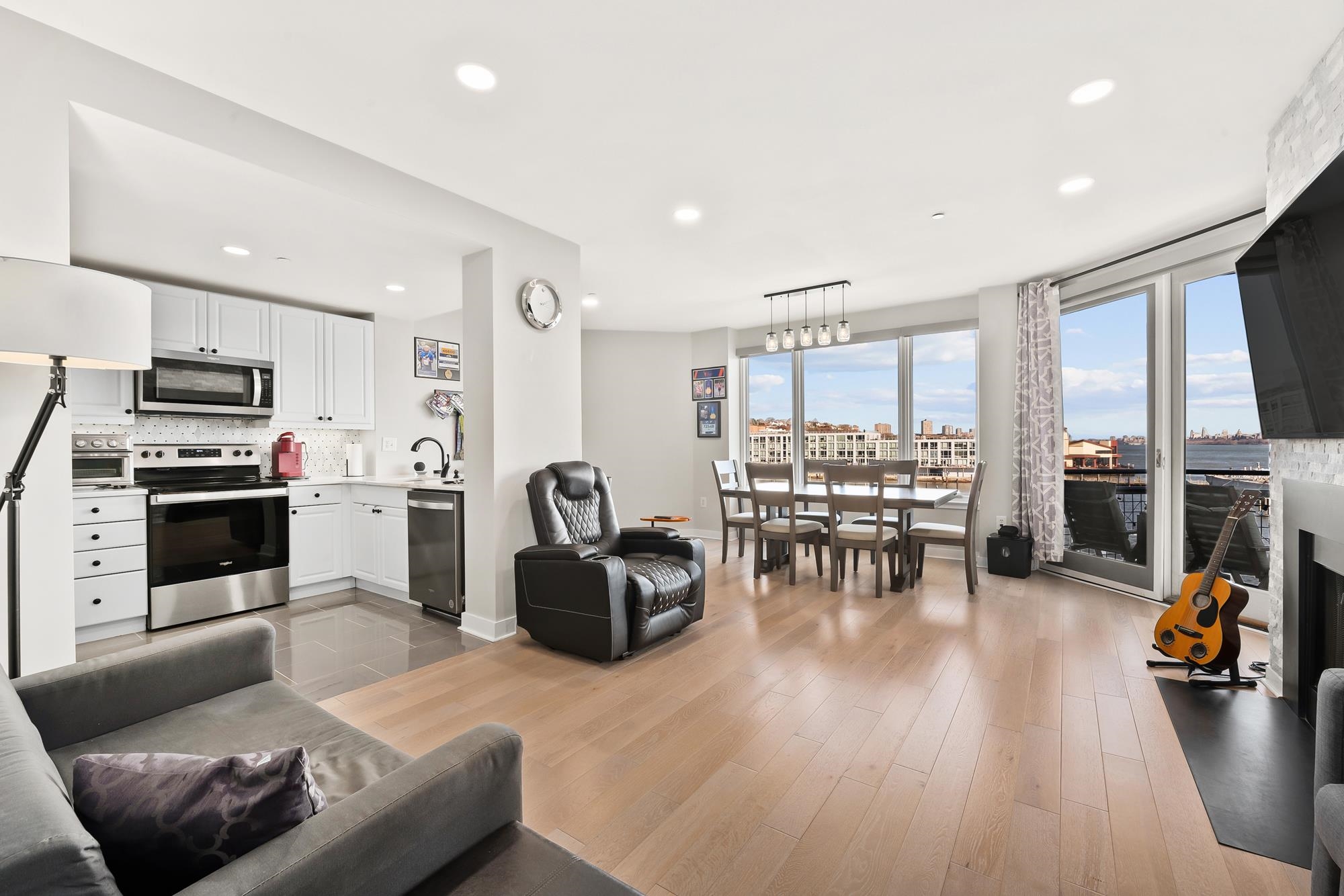 600 HARBOR BLVD Unit: 965