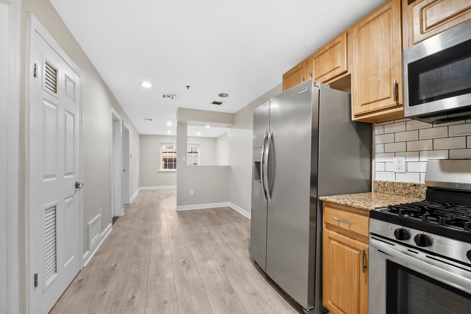 413-415 9TH ST Unit: 201