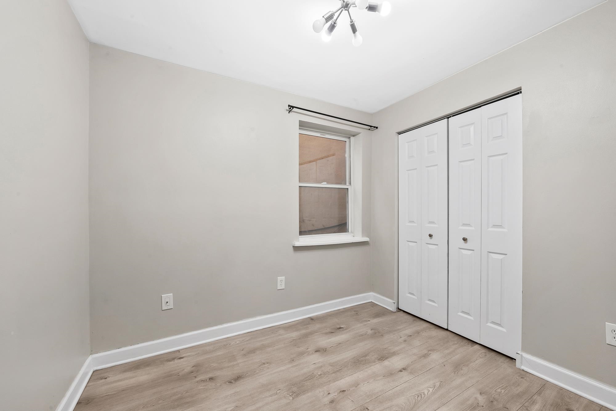 413-415 9TH ST Unit: 201