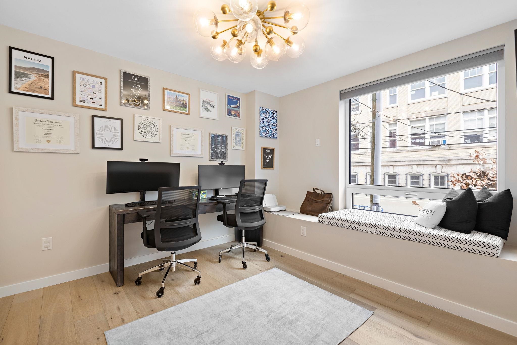 830 PARK AVE Unit: 201