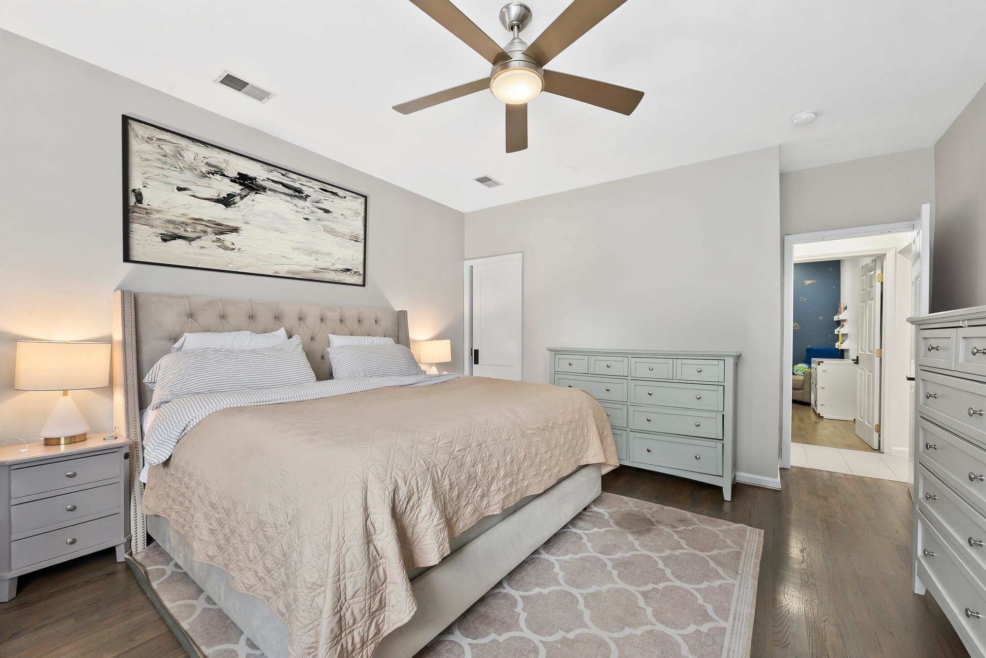 510 MONROE ST Unit: 206