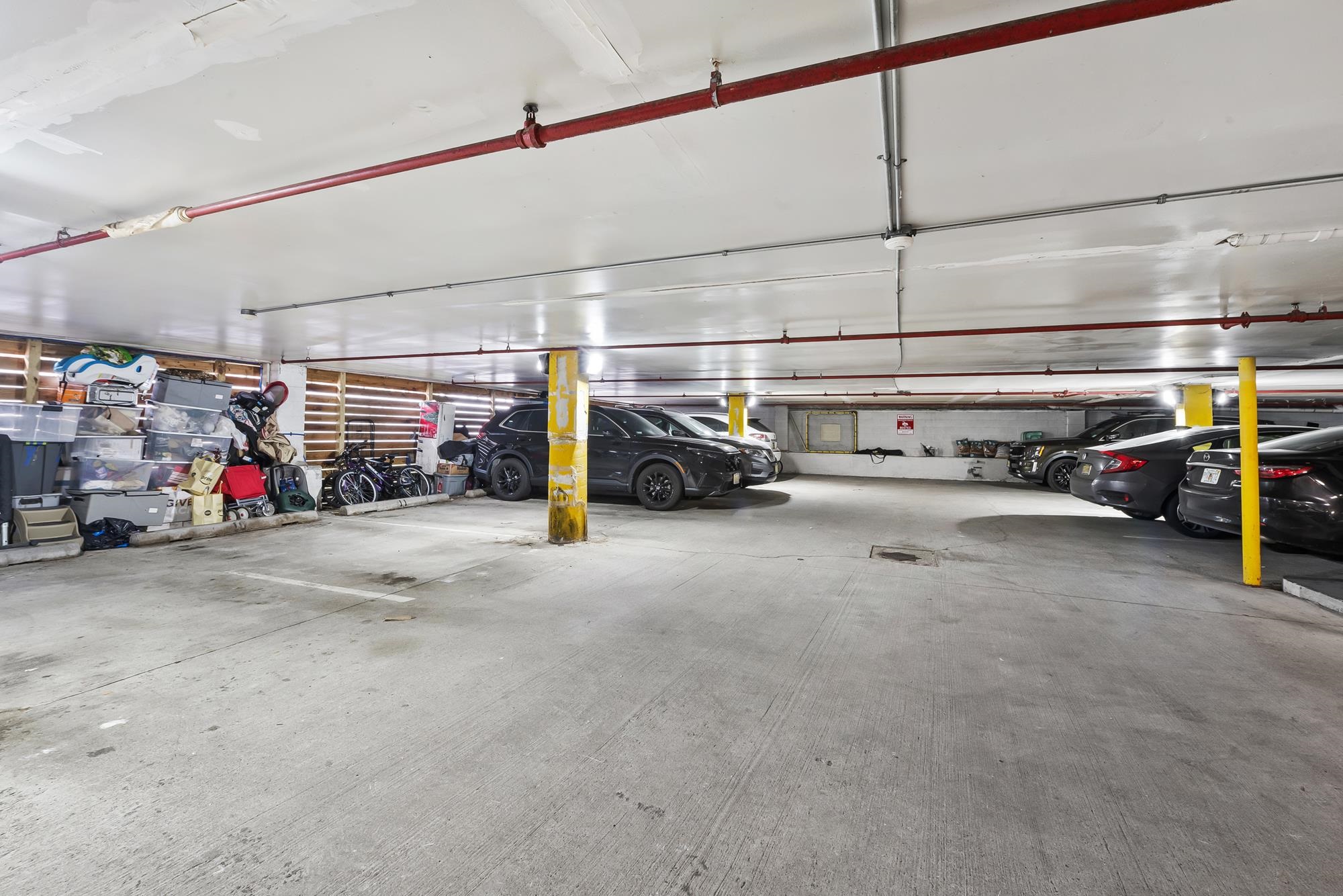 510 MONROE ST Unit: 206