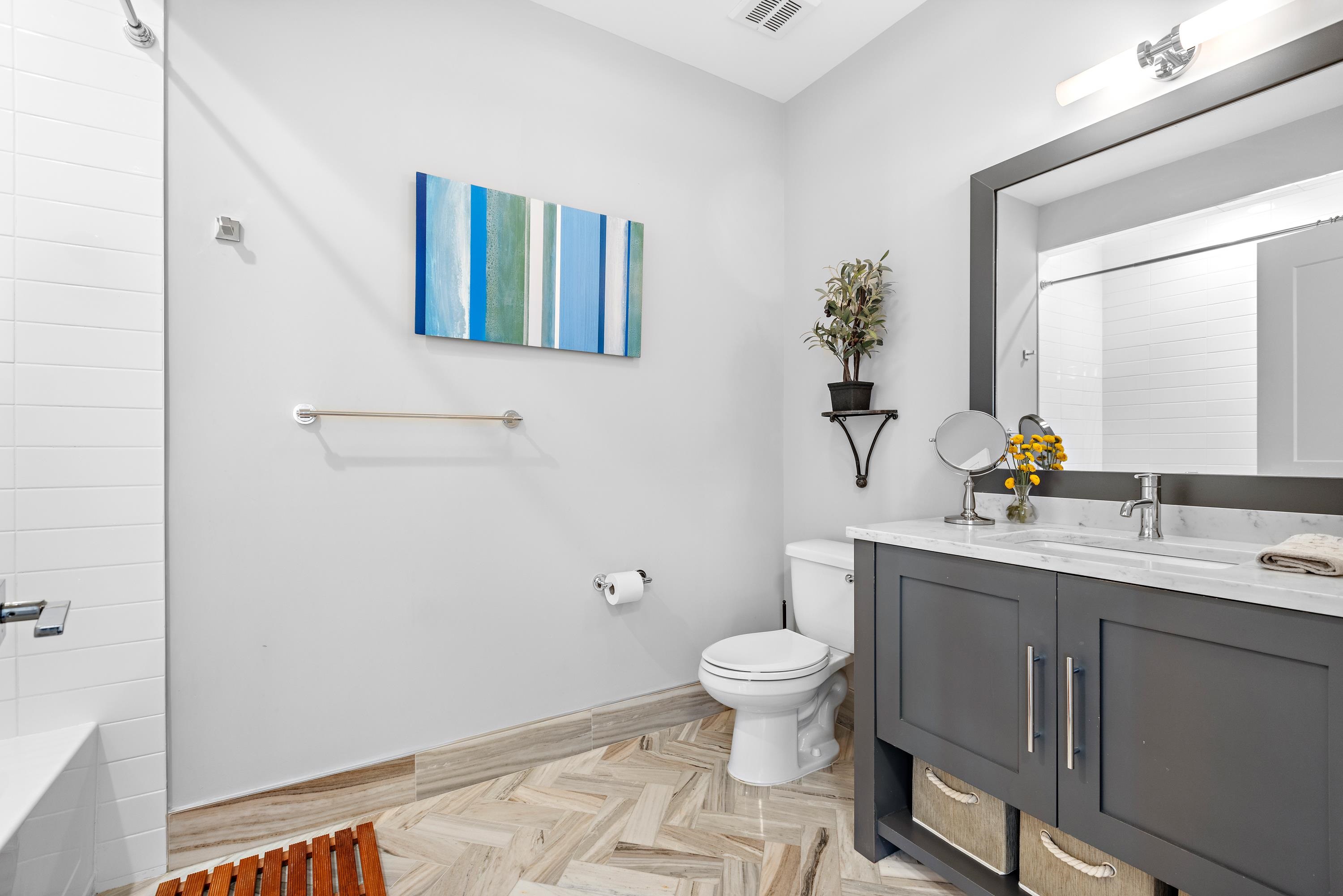 801 PALISADE AVE Unit: 306