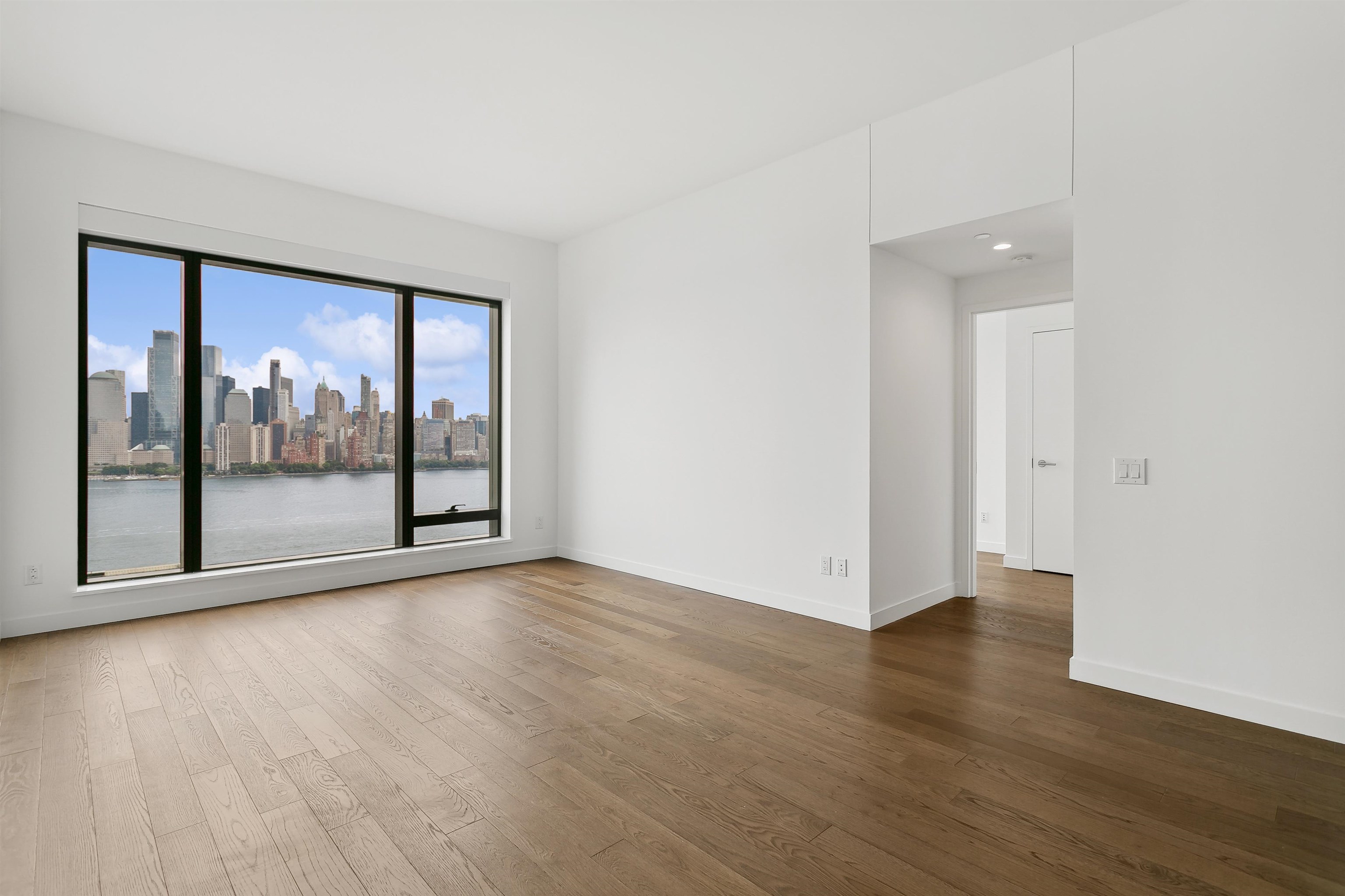 99 HUDSON ST Unit: 2008