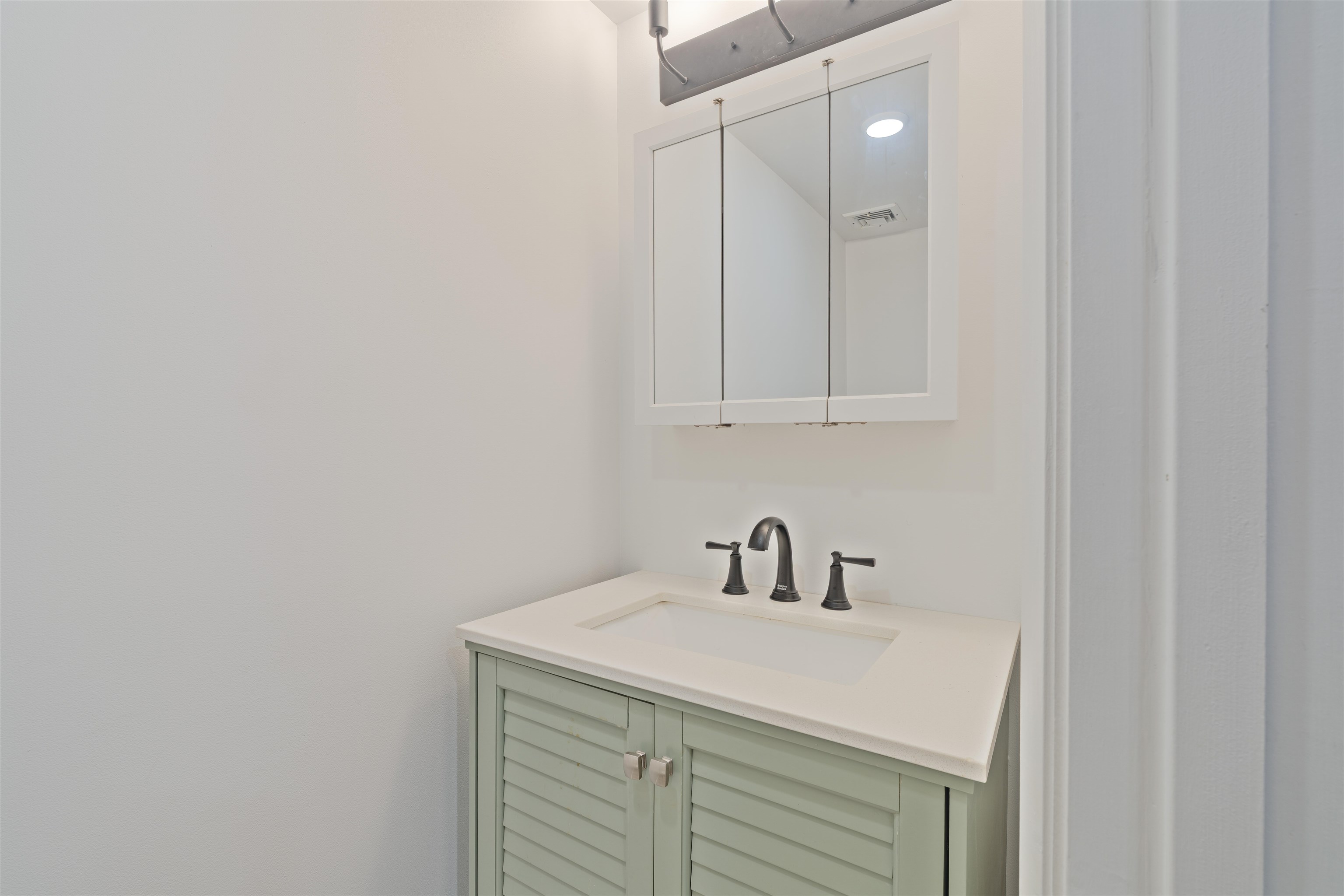 47 POPLAR ST Unit: 1