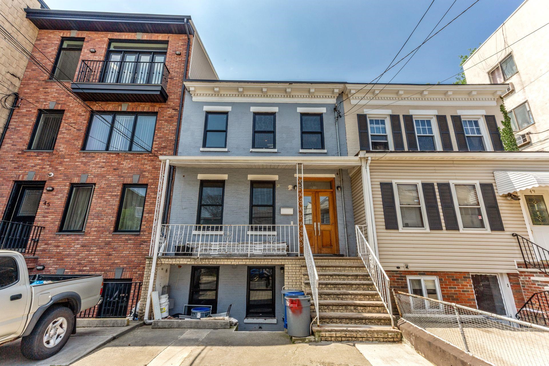 47 POPLAR ST Unit: 1