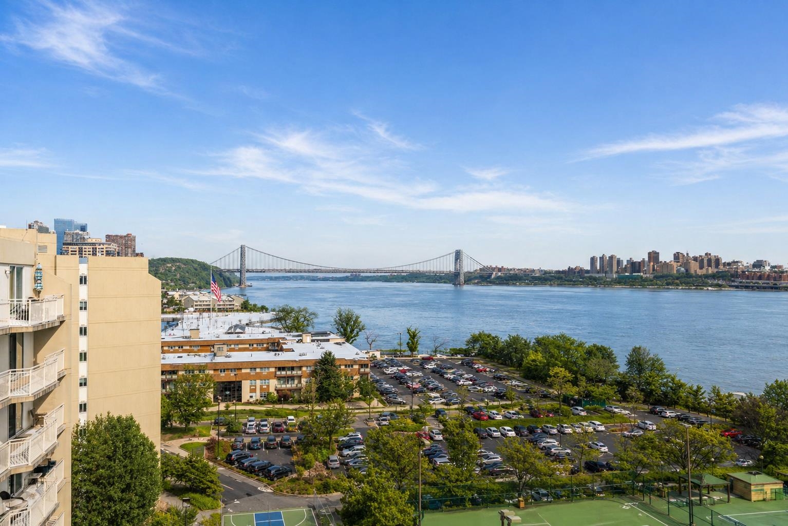 1055 RIVER RD Unit: PH 8