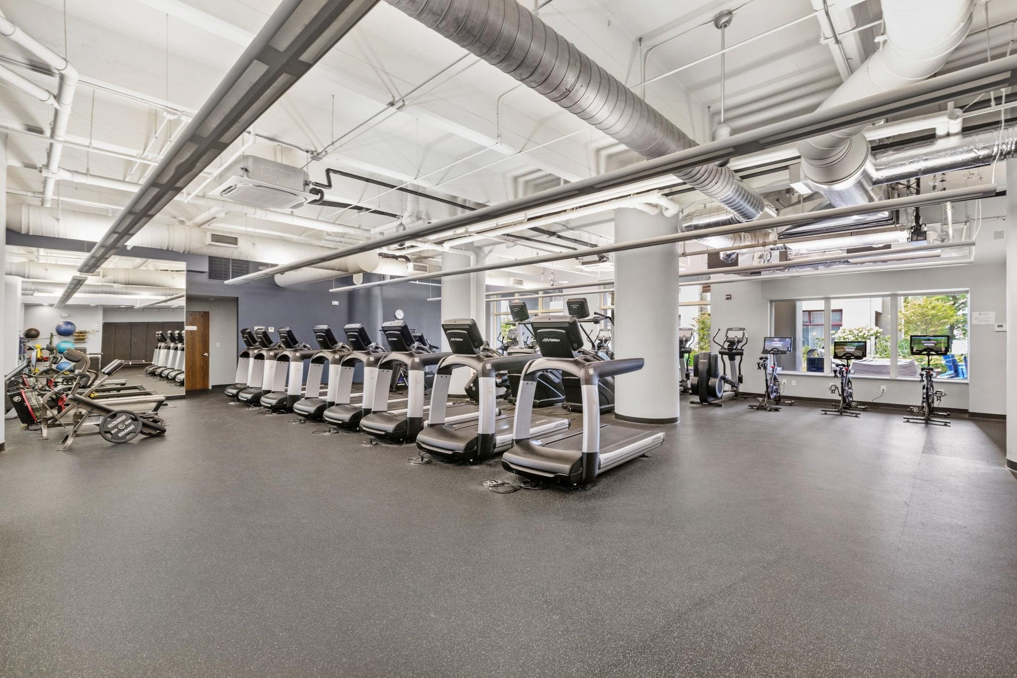 1500 HUDSON ST Unit: 11FG