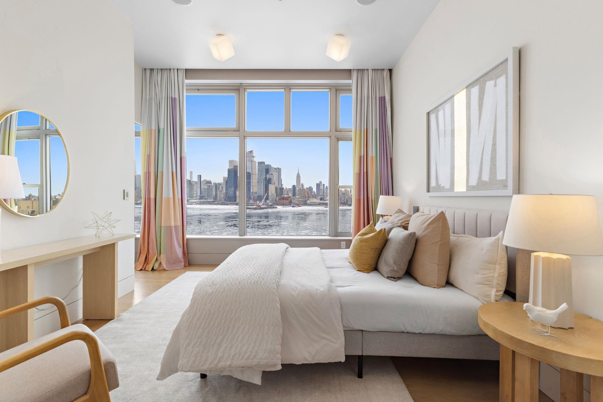 1500 HUDSON ST Unit: 11FG