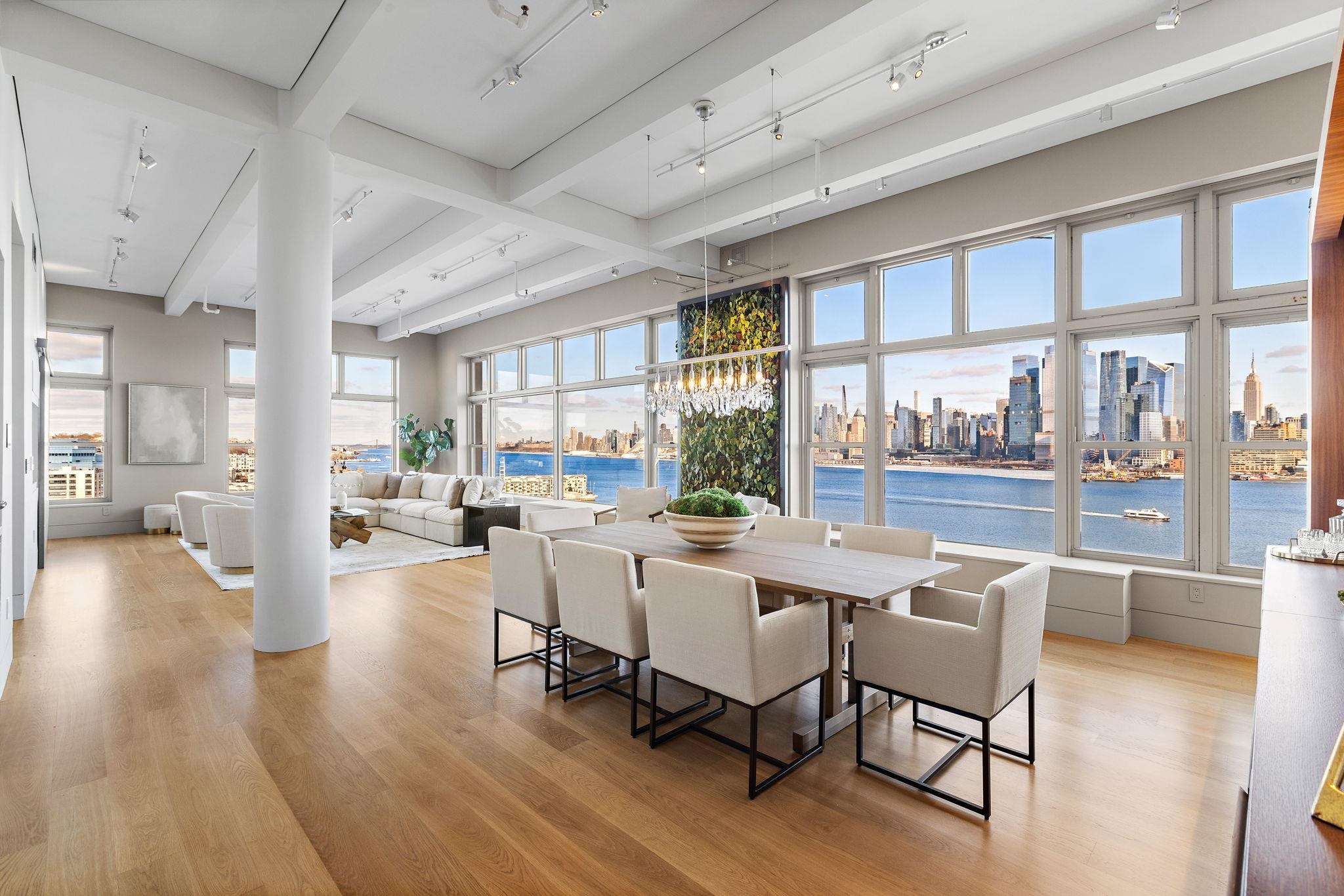 1500 HUDSON ST Unit: 11FG