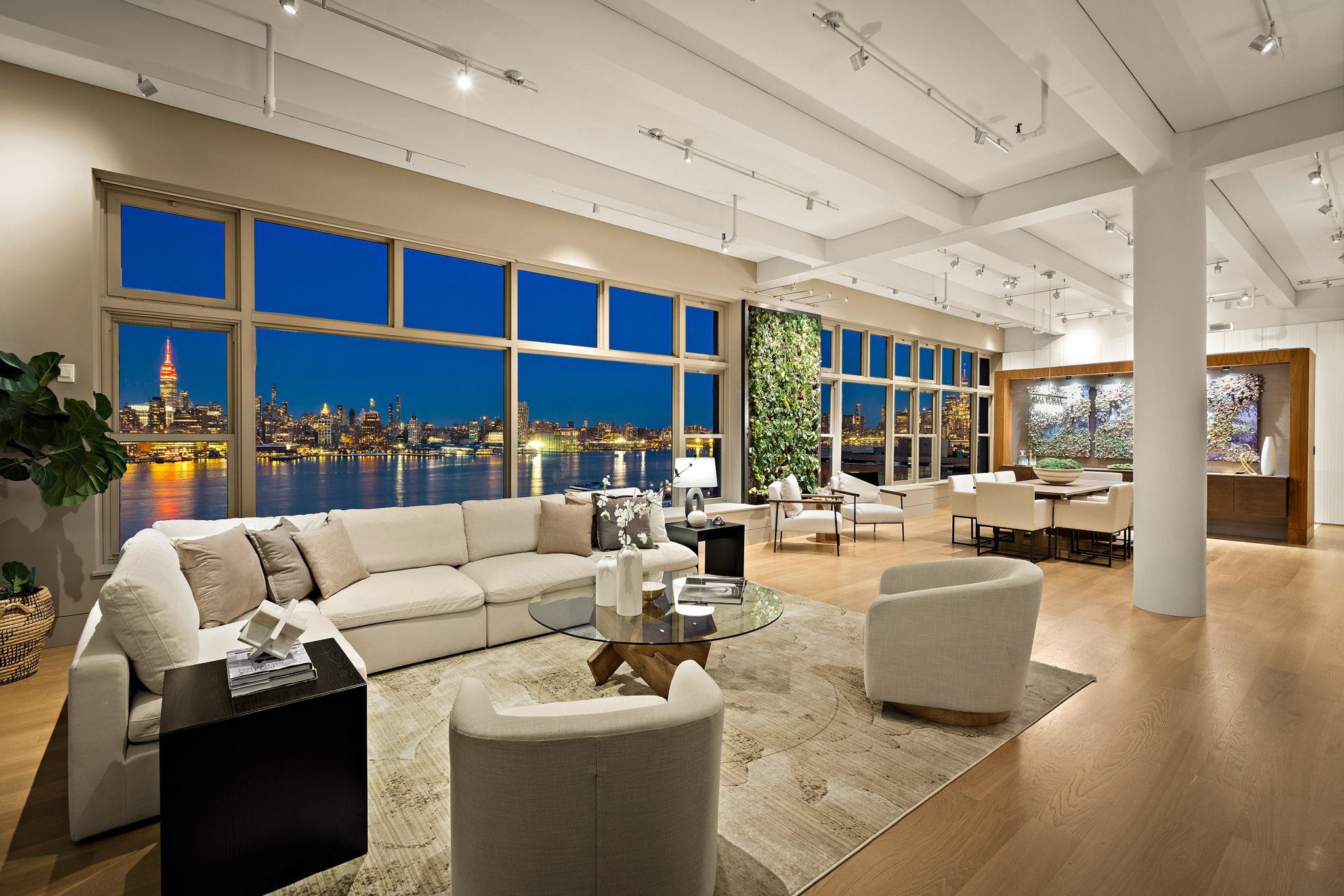 1500 HUDSON ST Unit: 11FG