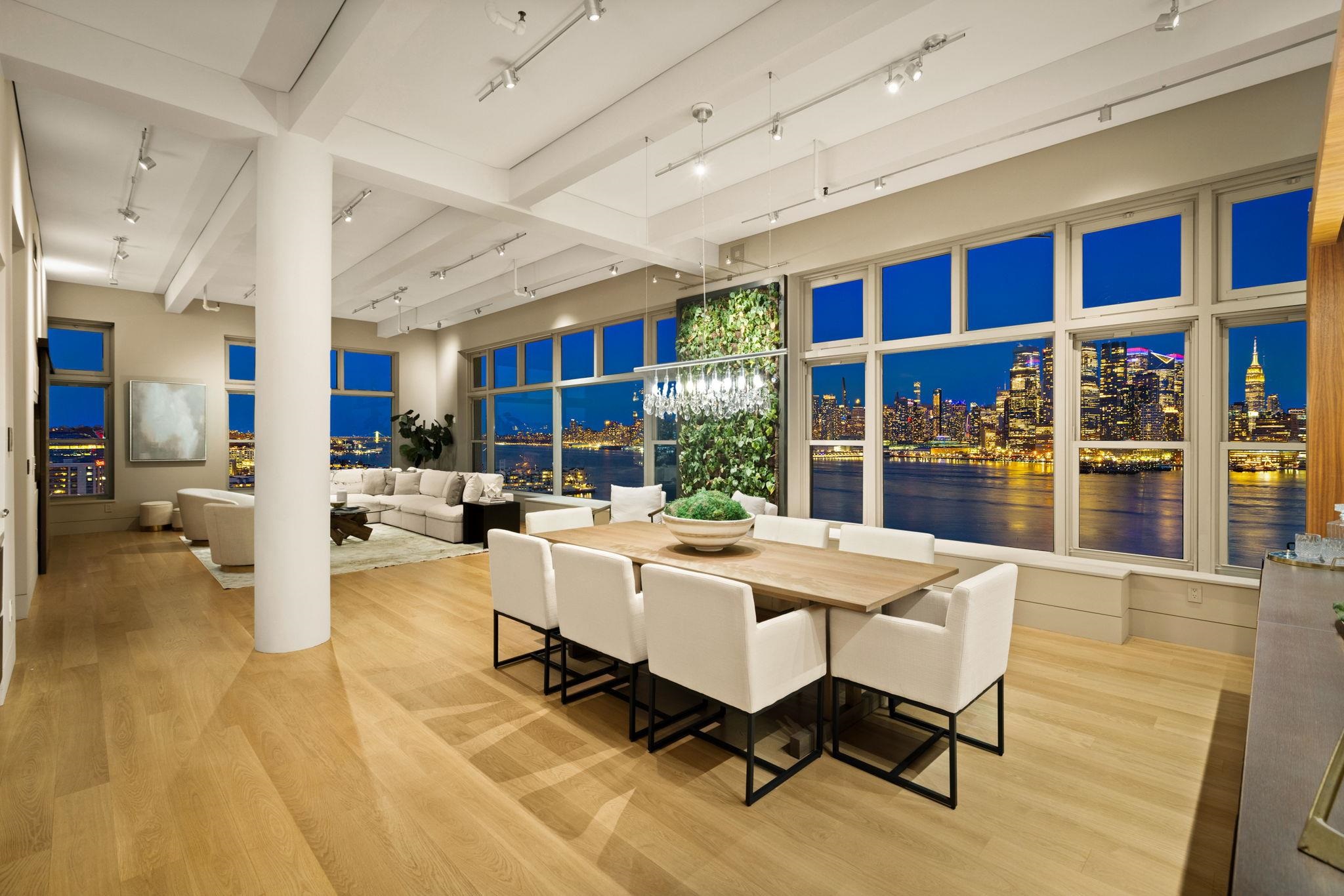 1500 HUDSON ST Unit: 11FG