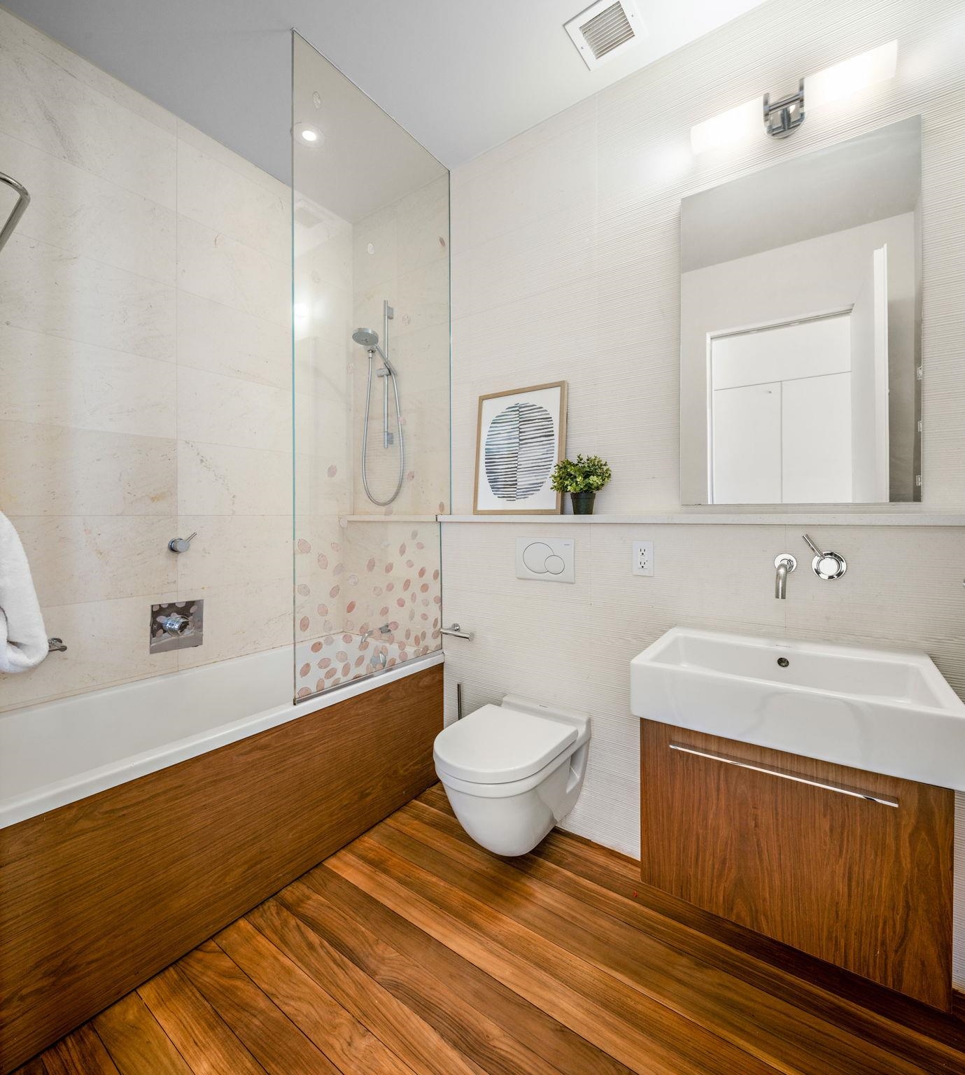 1500 HUDSON ST Unit: 11FG