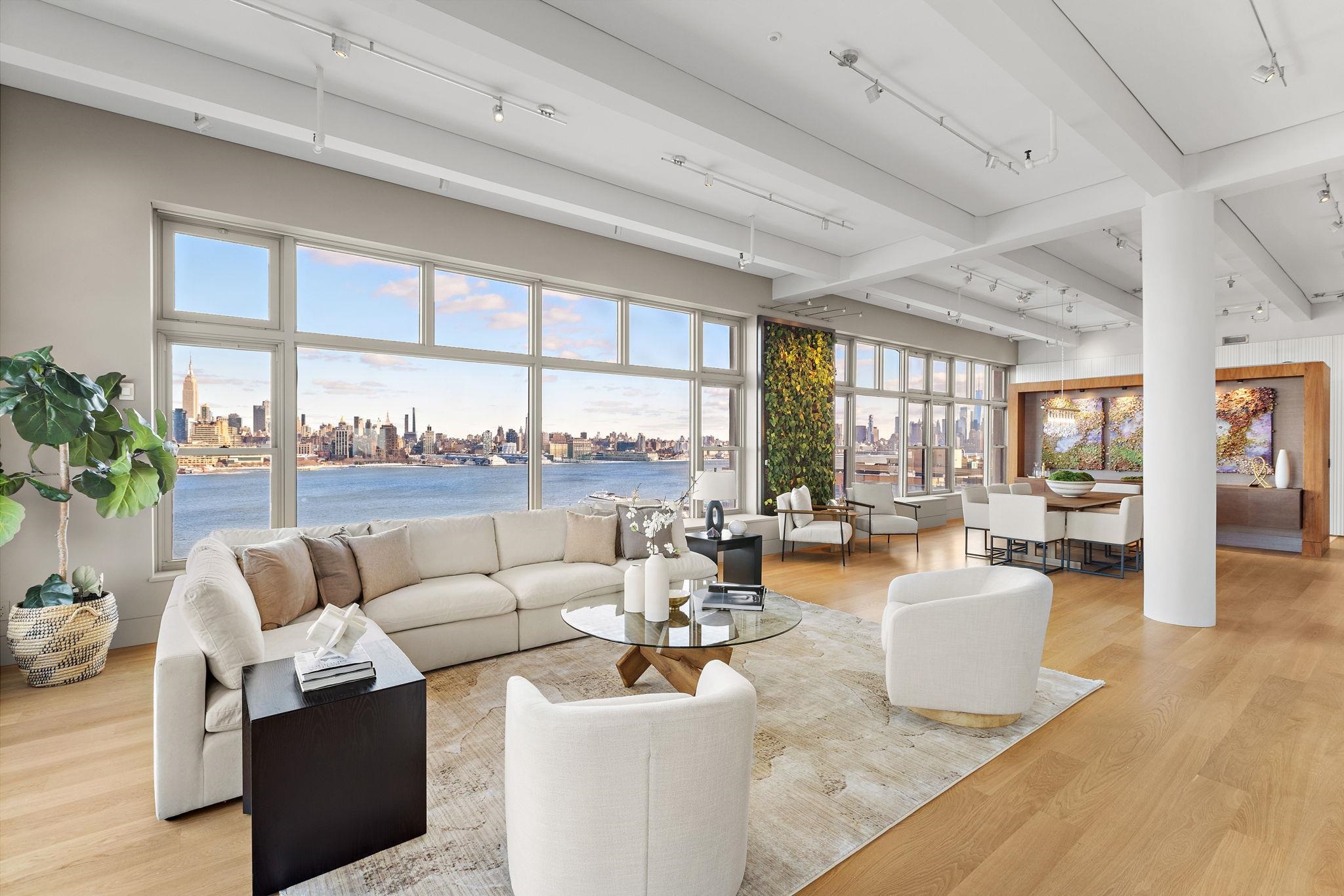 1500 HUDSON ST Unit: 11FG