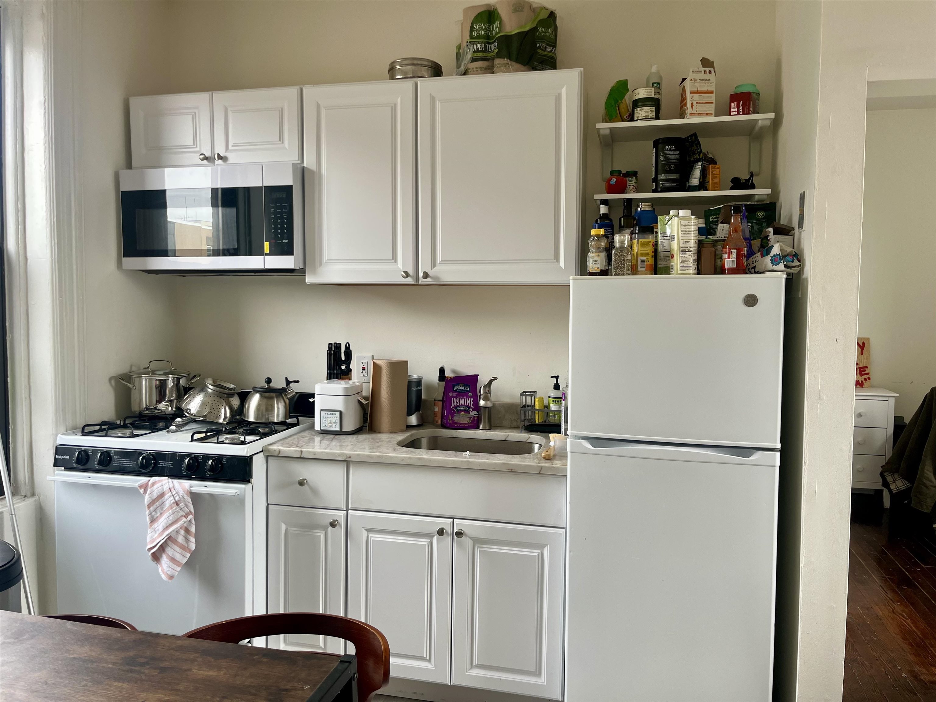 219 PARK AVE Unit: 12