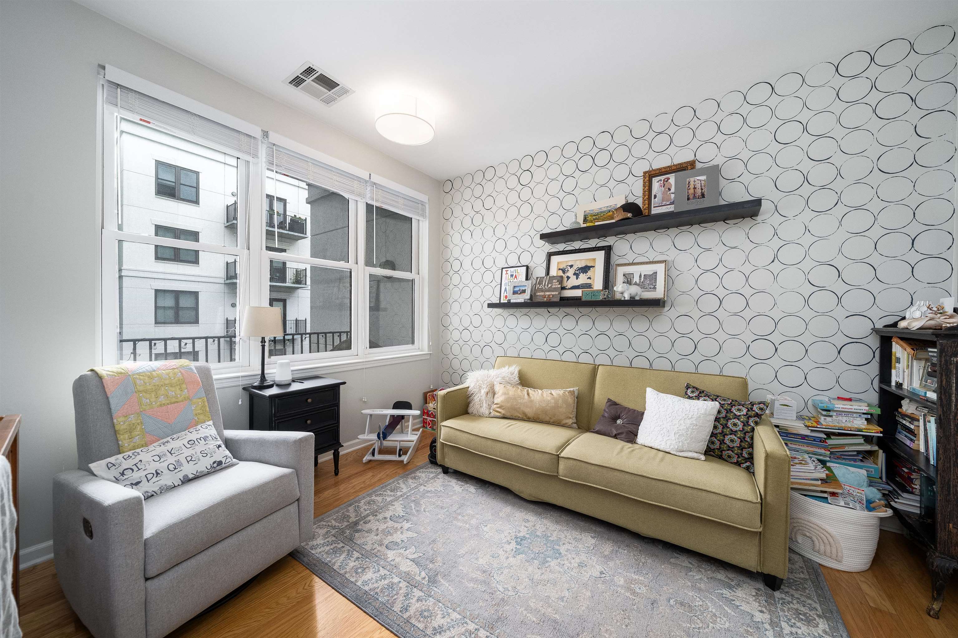 1201 ADAMS ST Unit: 413