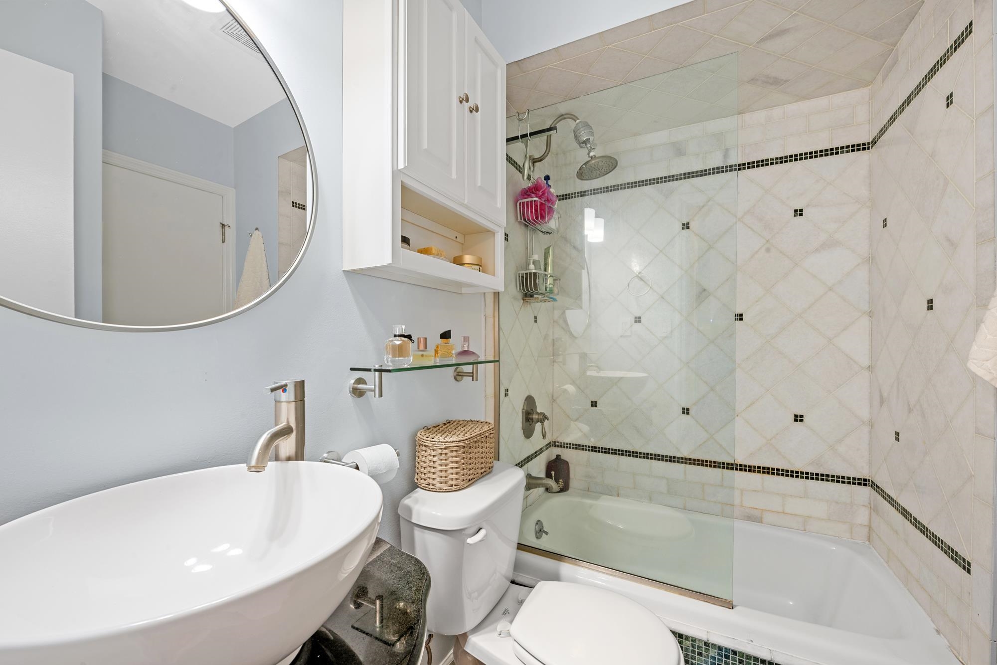 74 GARDEN ST Unit: 4N