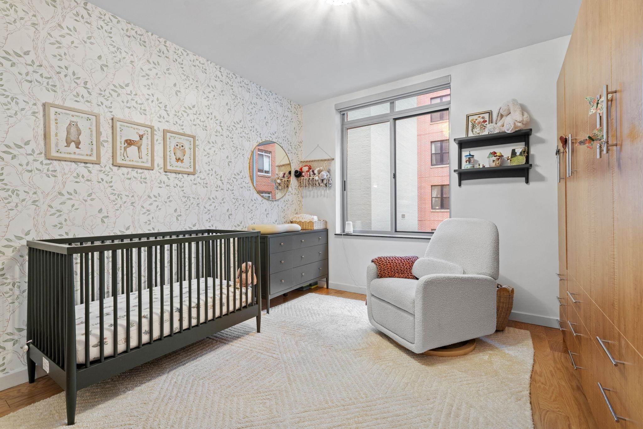 25 MCWILLIAMS PL Unit: 307