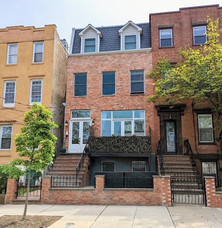 33 WAVERLY ST Unit: 2