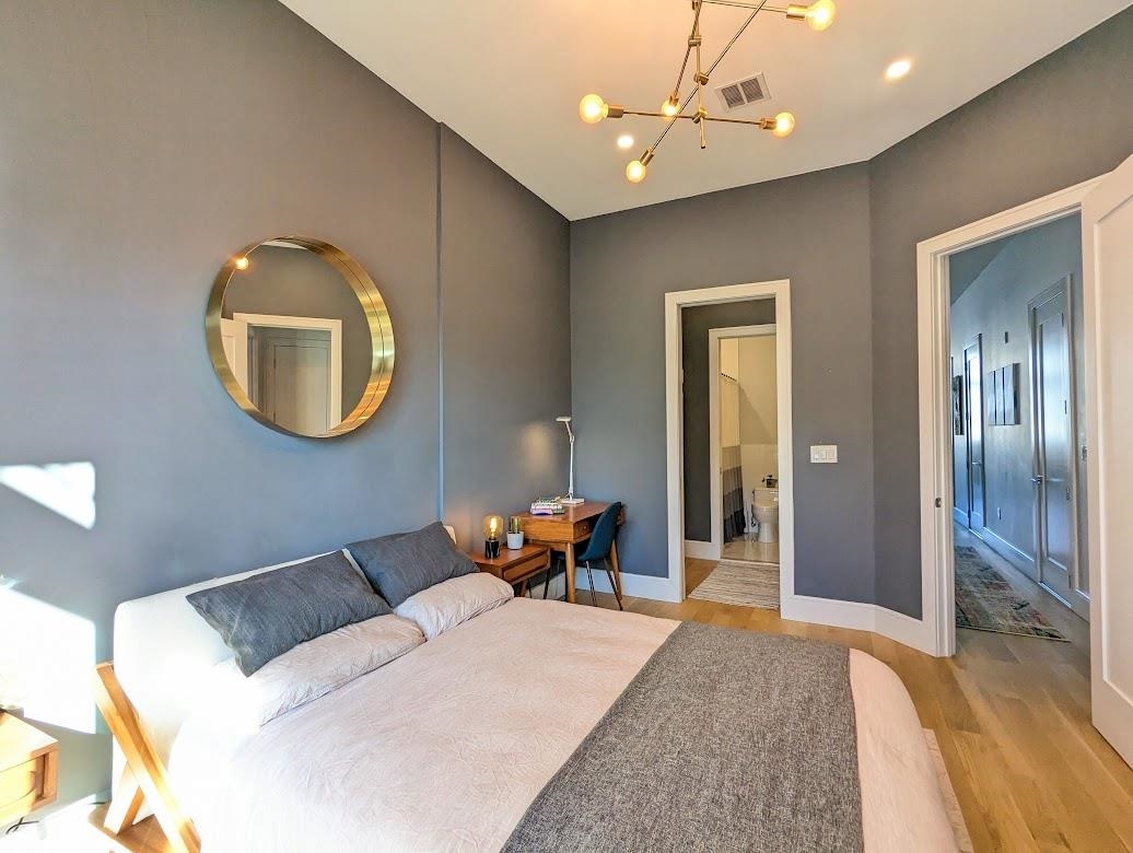 33 WAVERLY ST Unit: 2