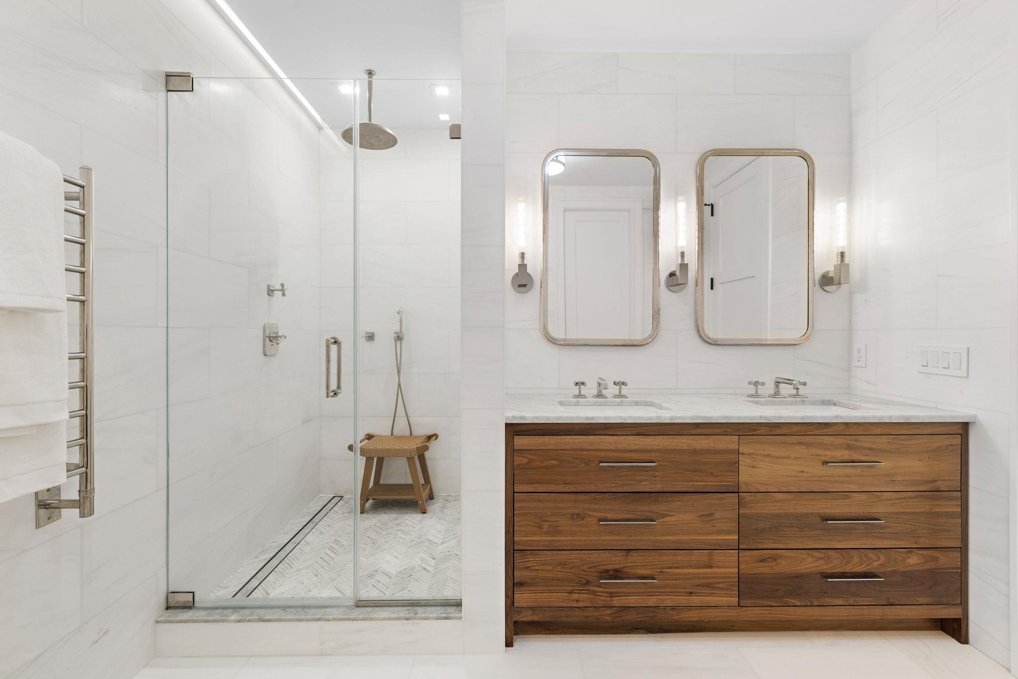 110 PARK AVE Unit: 1