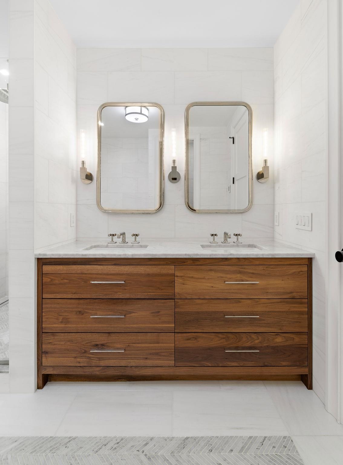 110 PARK AVE Unit: 1