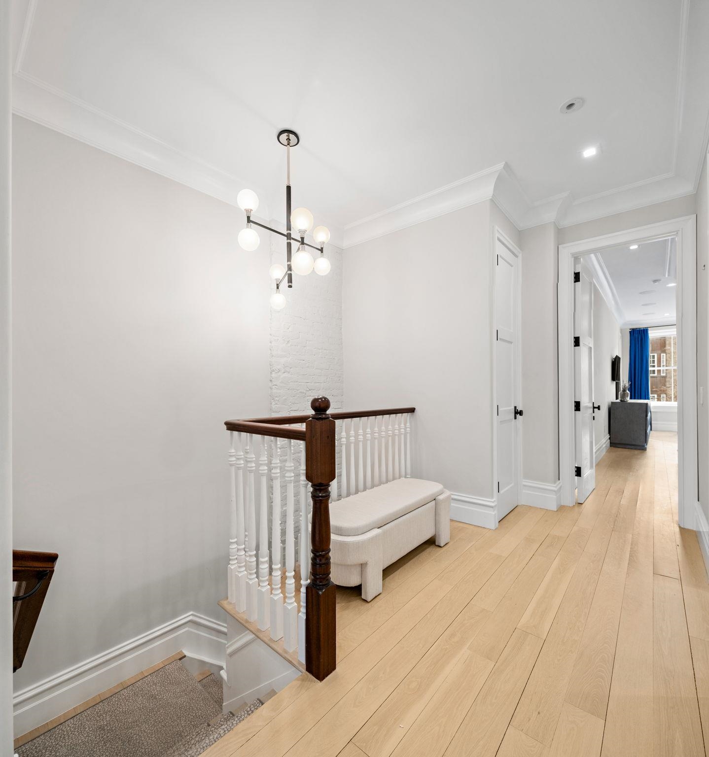 110 PARK AVE Unit: 1