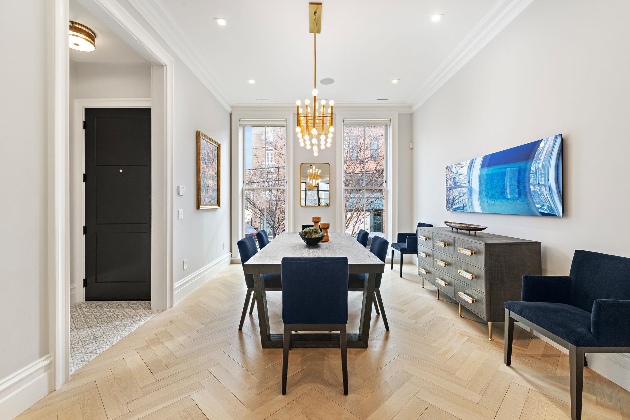 110 PARK AVE Unit: 1