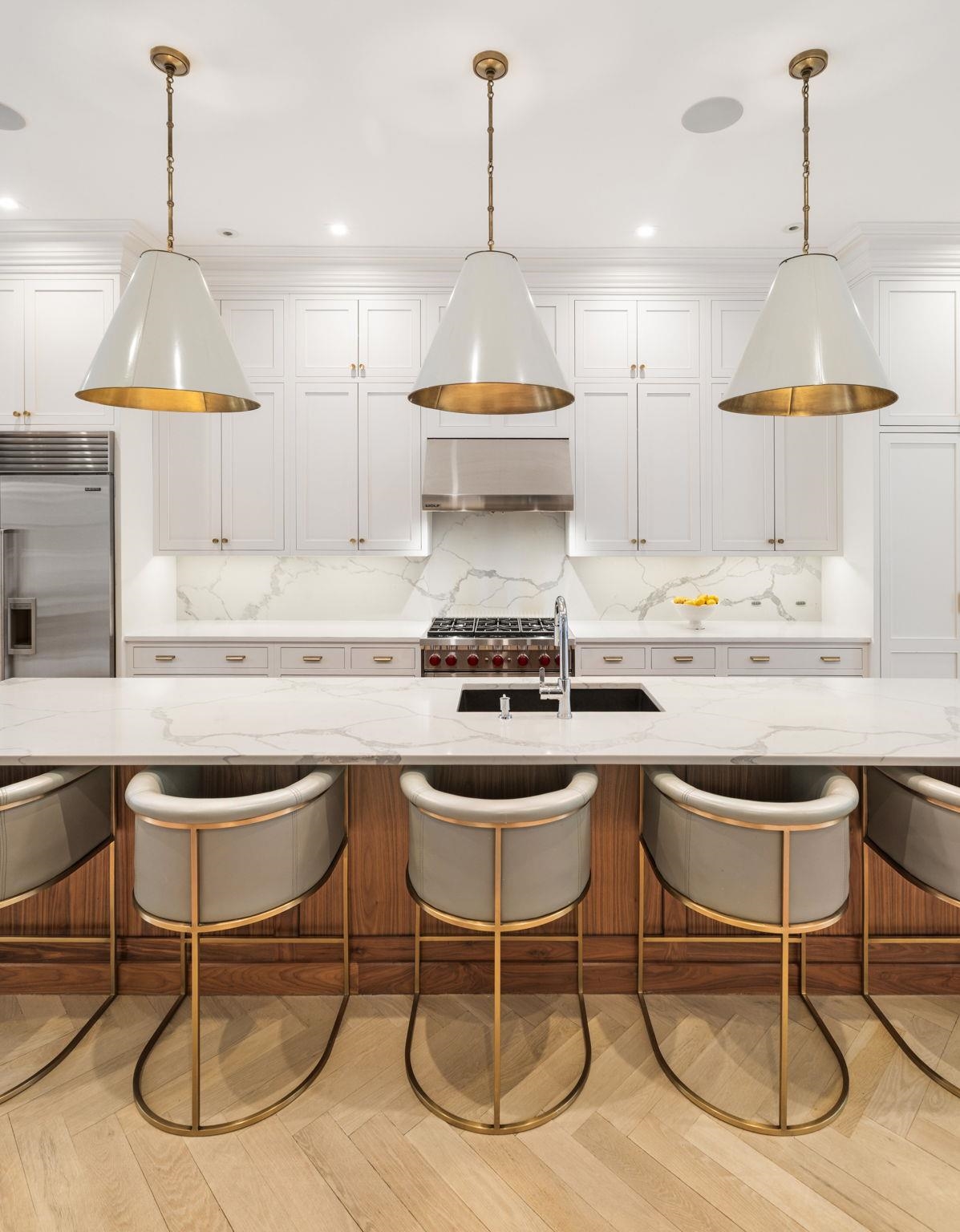 110 PARK AVE Unit: 1