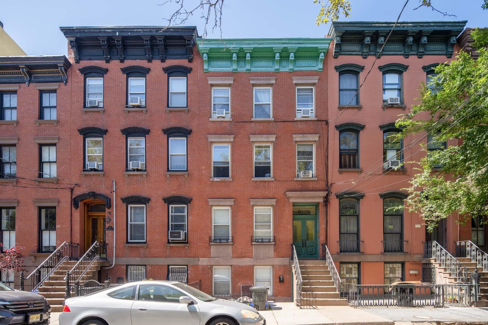 710 BLOOMFIELD ST Unit: 3