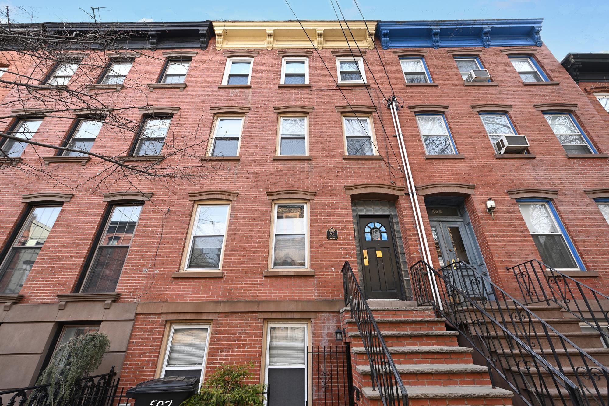 507 PARK AVE Unit: 3