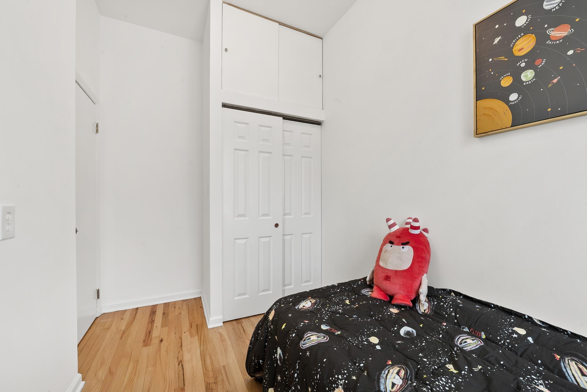 813 PARK AVE Unit: 2