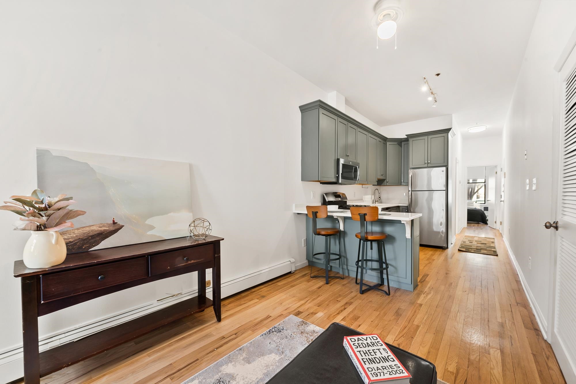 813 PARK AVE Unit: 2