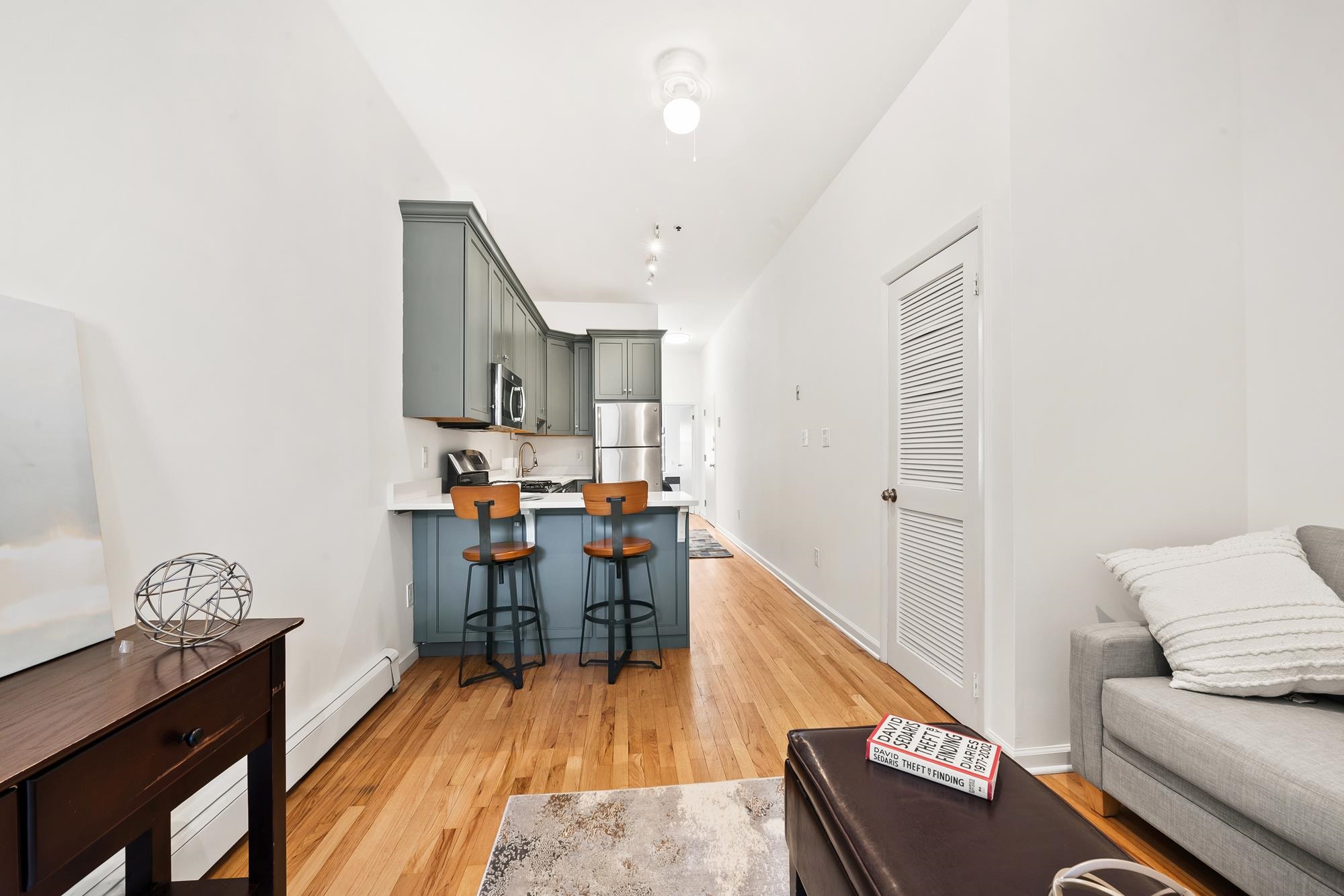 813 PARK AVE Unit: 2