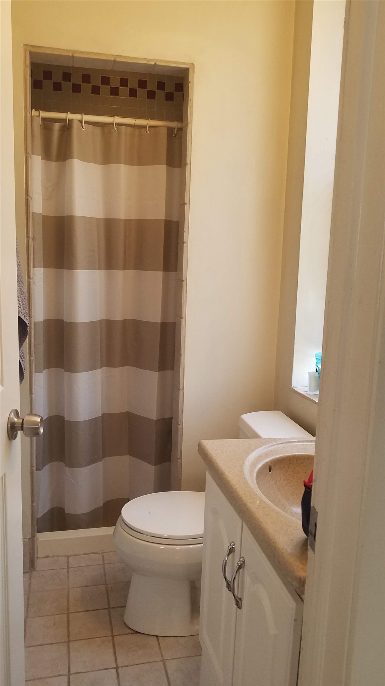 261 12TH ST Unit: 3A