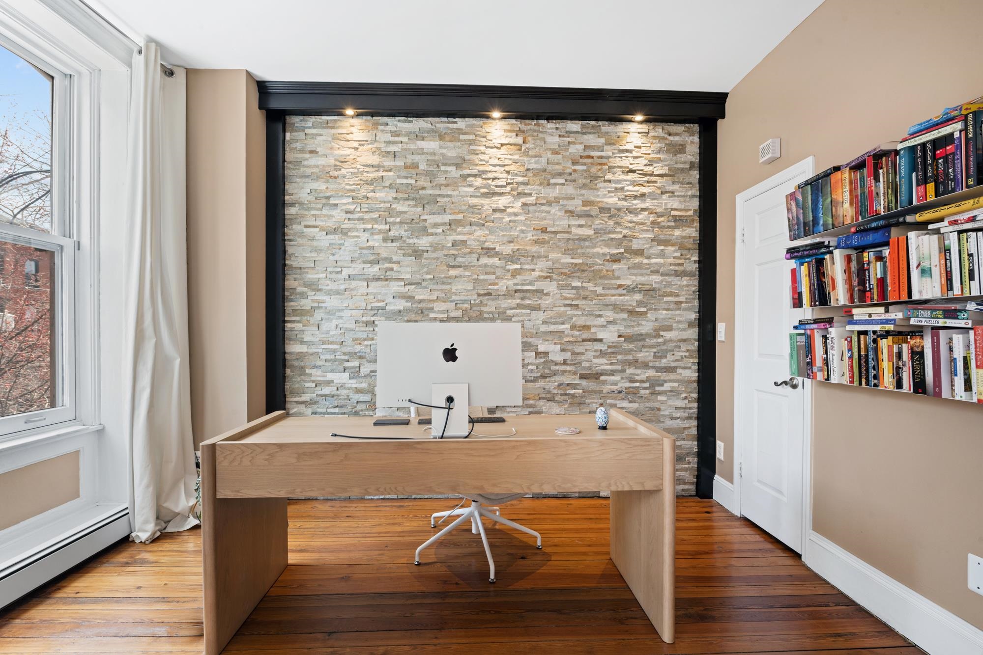 209 WASHINGTON ST Unit: 3