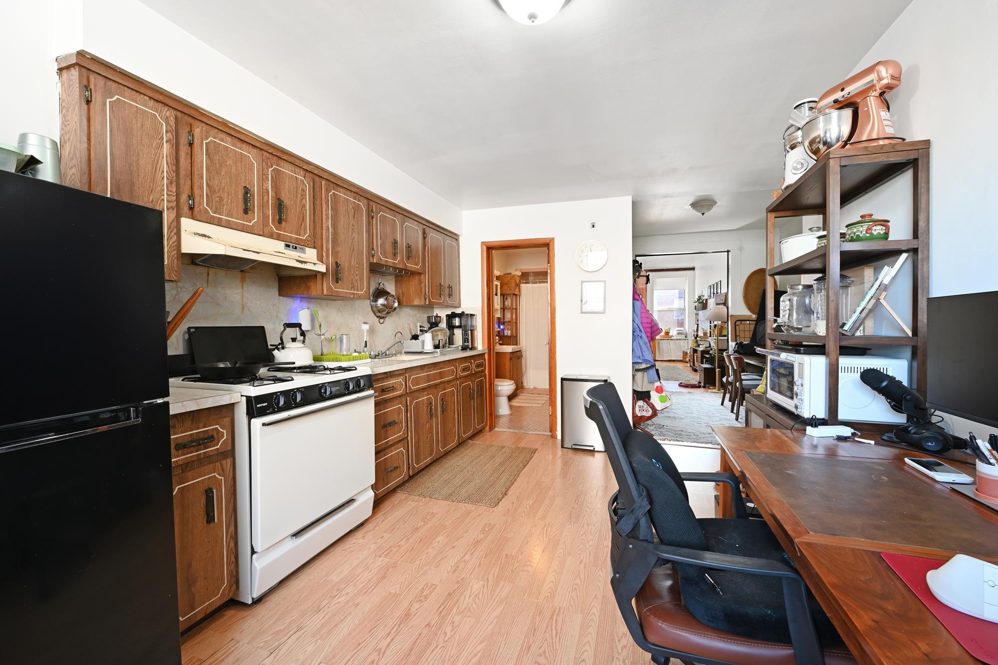 902 PARK AVE Unit: 3