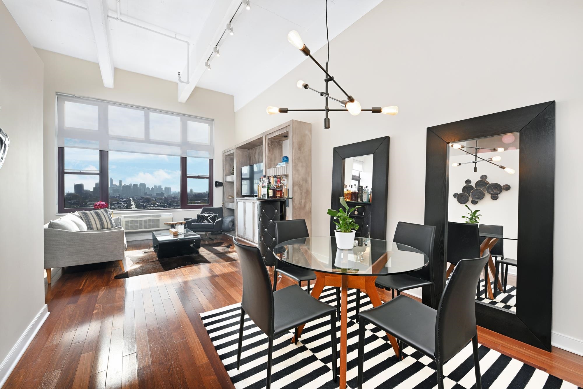 1500 WASHINGTON ST Unit: 11V