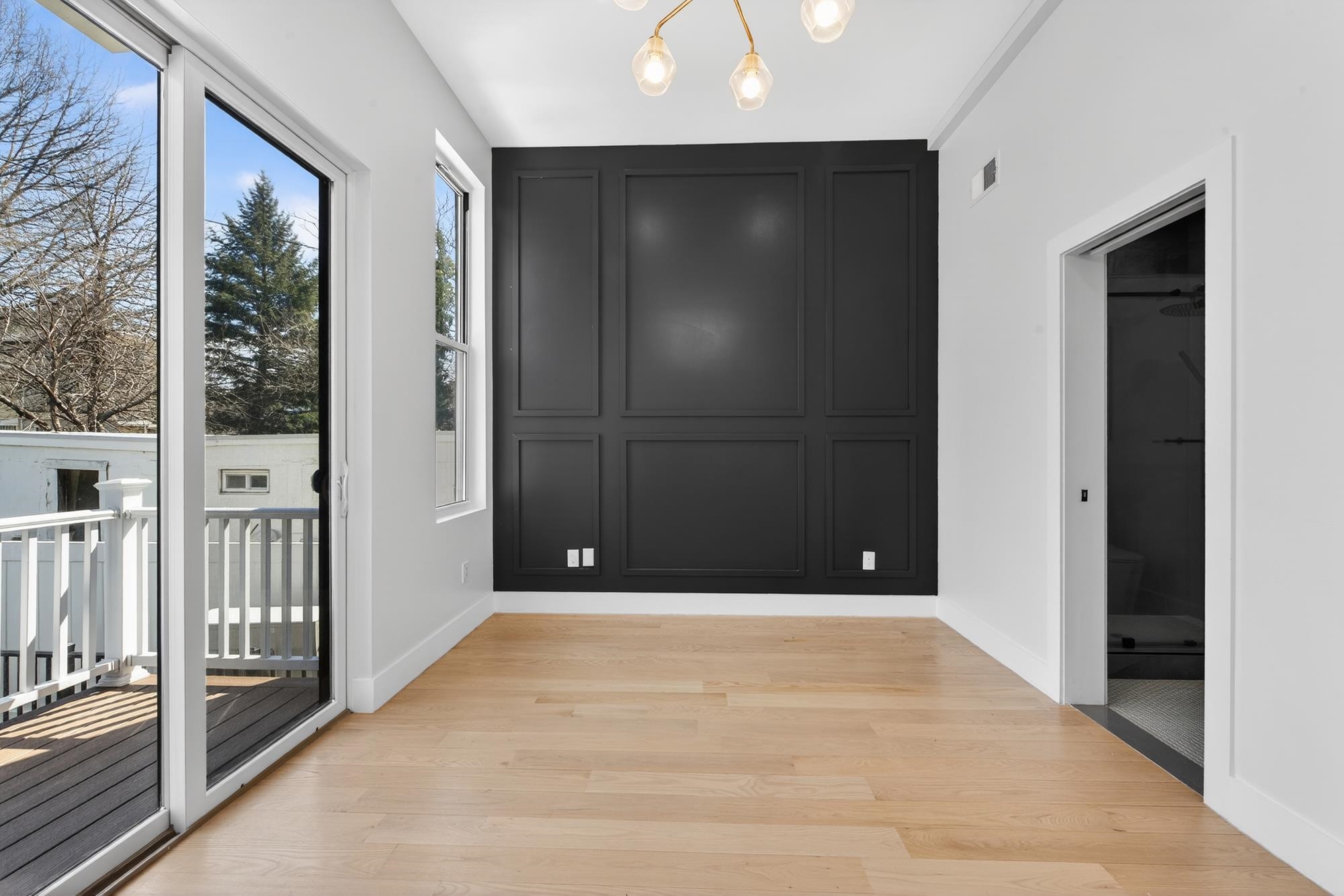 20 STORMS AVE Unit: 2